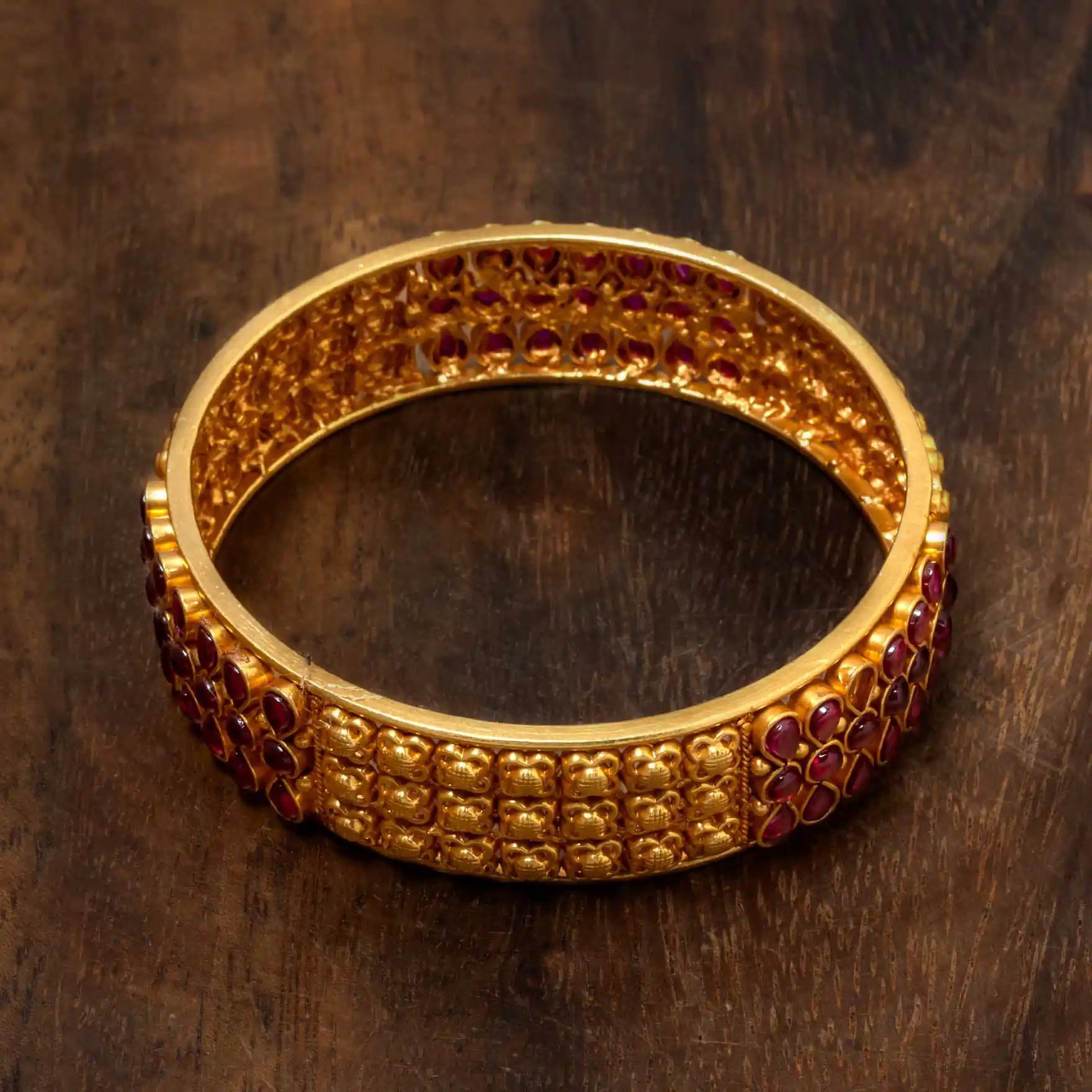 Buy Latest Gold Plated Bangles for Women Online | Parakkat Jewels