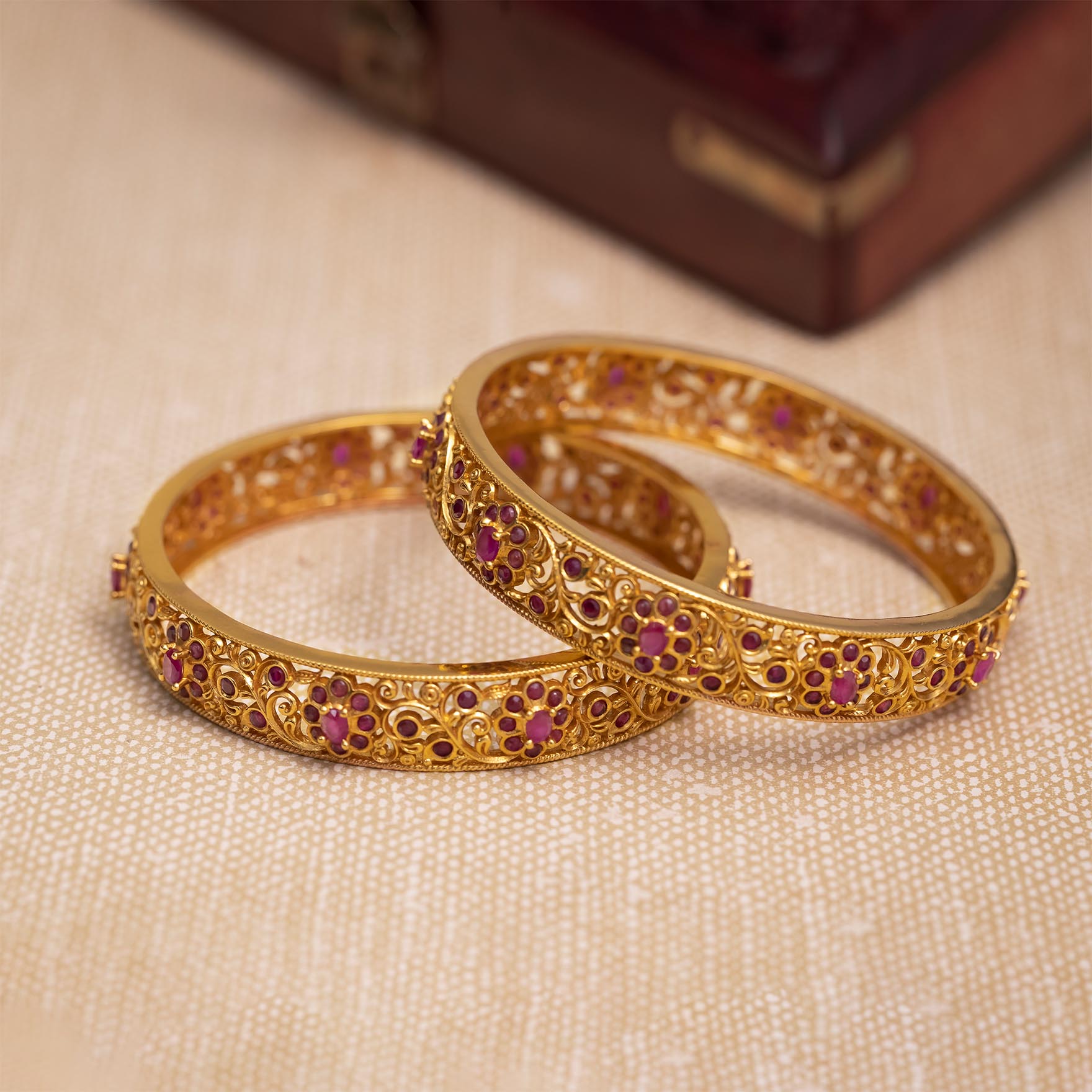Stone Gheru Bangle PSGRBSR2R-26-013