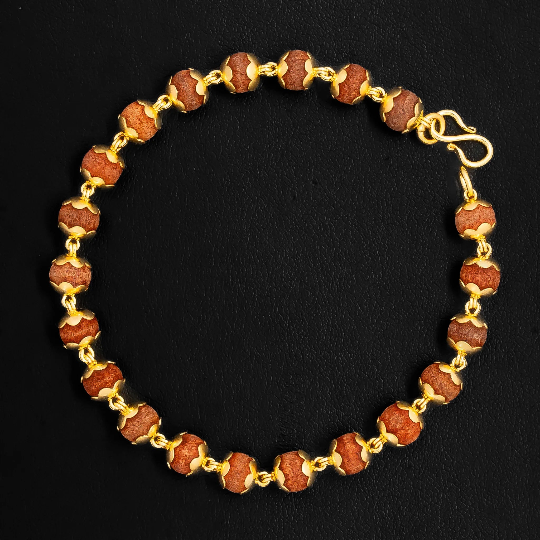 Elegant Pearl Bracelet For Women