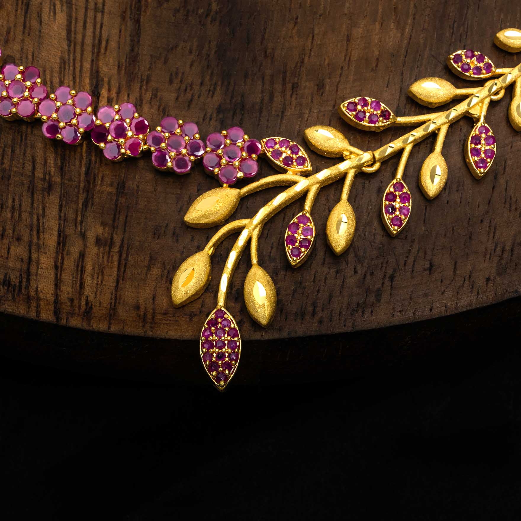 Stone Necklace With Earring PSNSS35R-084