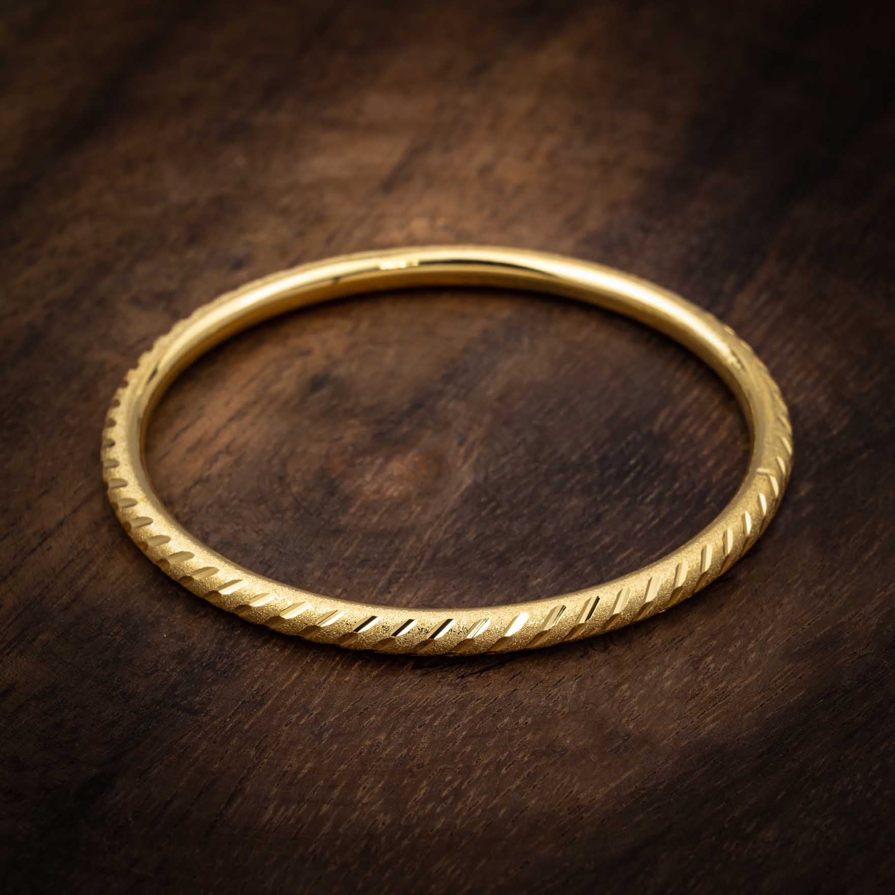 Golden Bangle PGB22-041