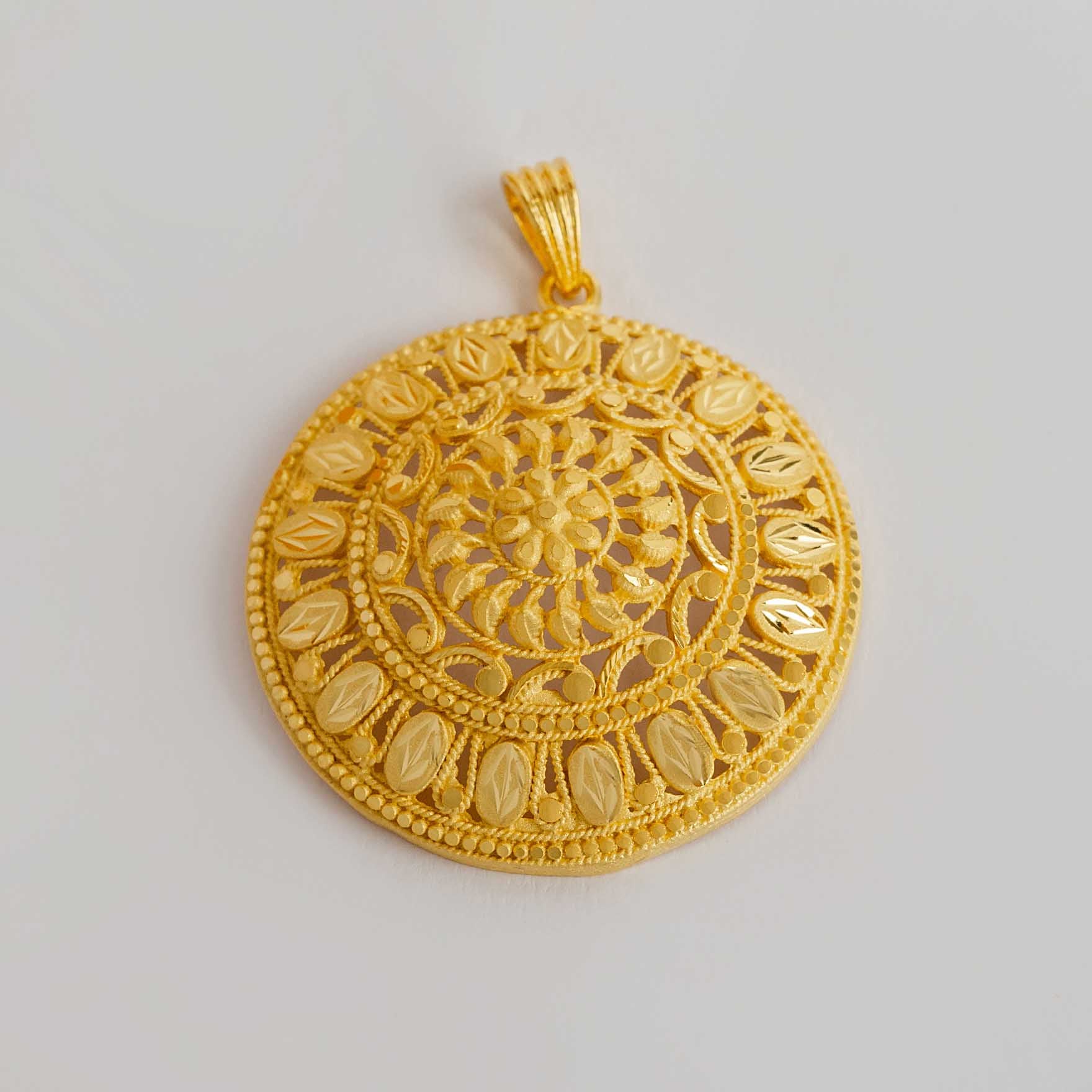 Gold Pendant PGLT79-031
