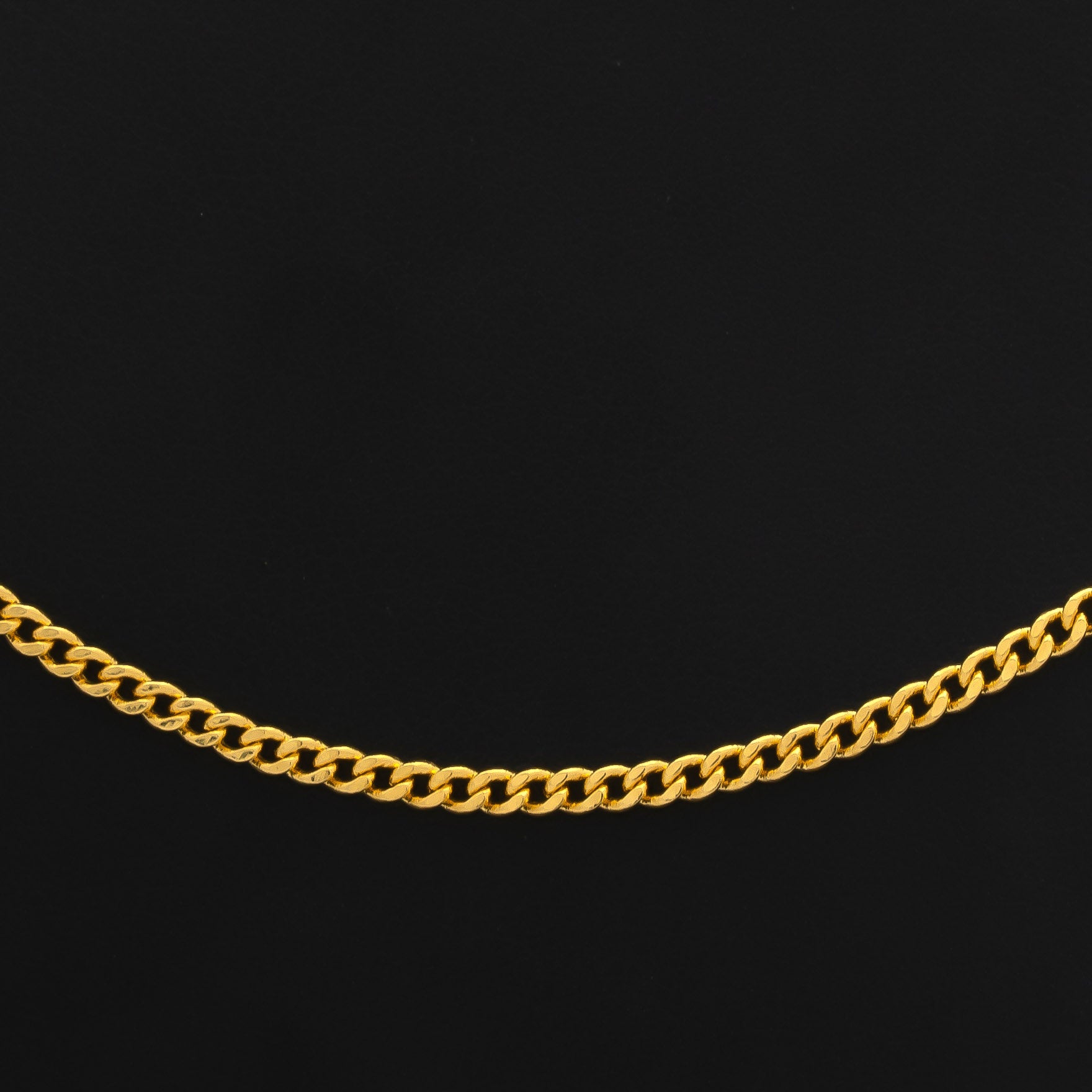 Golden Curb Millennium Chain PCM38-092