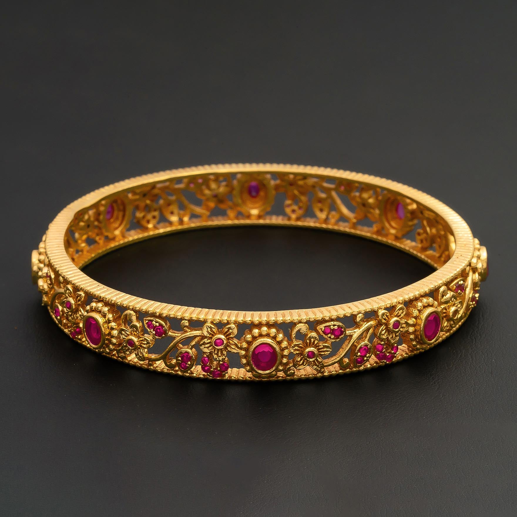 STONE GHERU SRESHTA BANGLE PSGRBSR6R-013