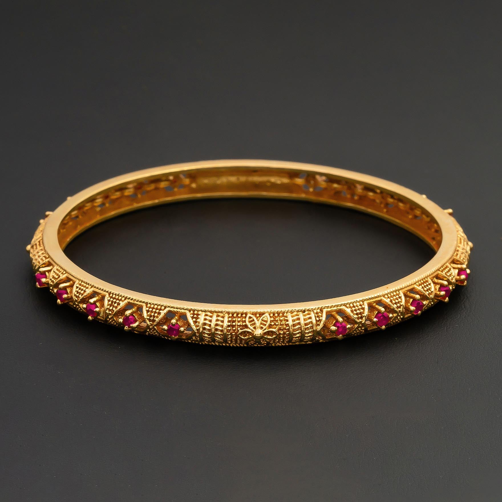 STONE GHERU SRESHTA BANGLE PSGRBSR7R-042