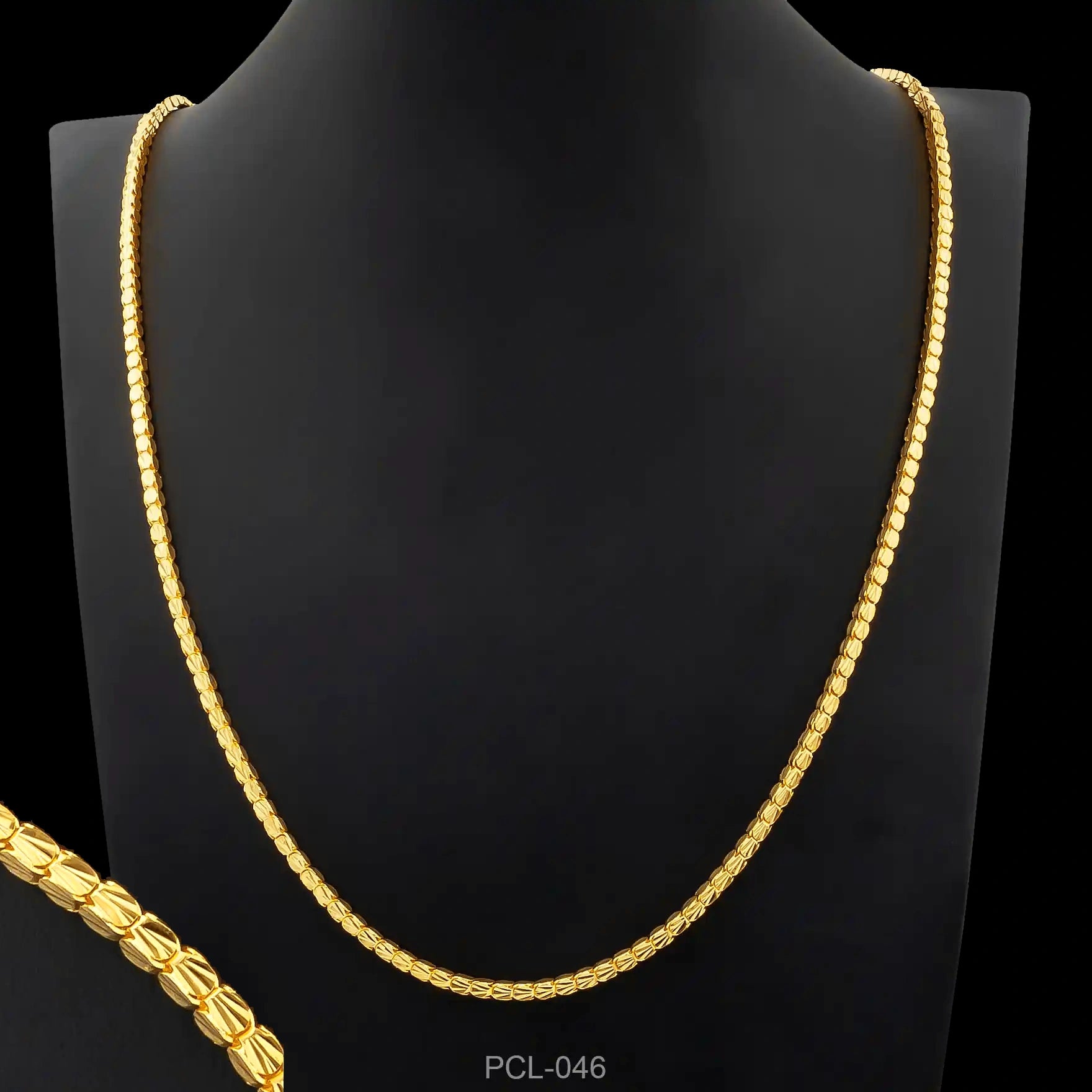 Box Bold Line Chain Gold Layered