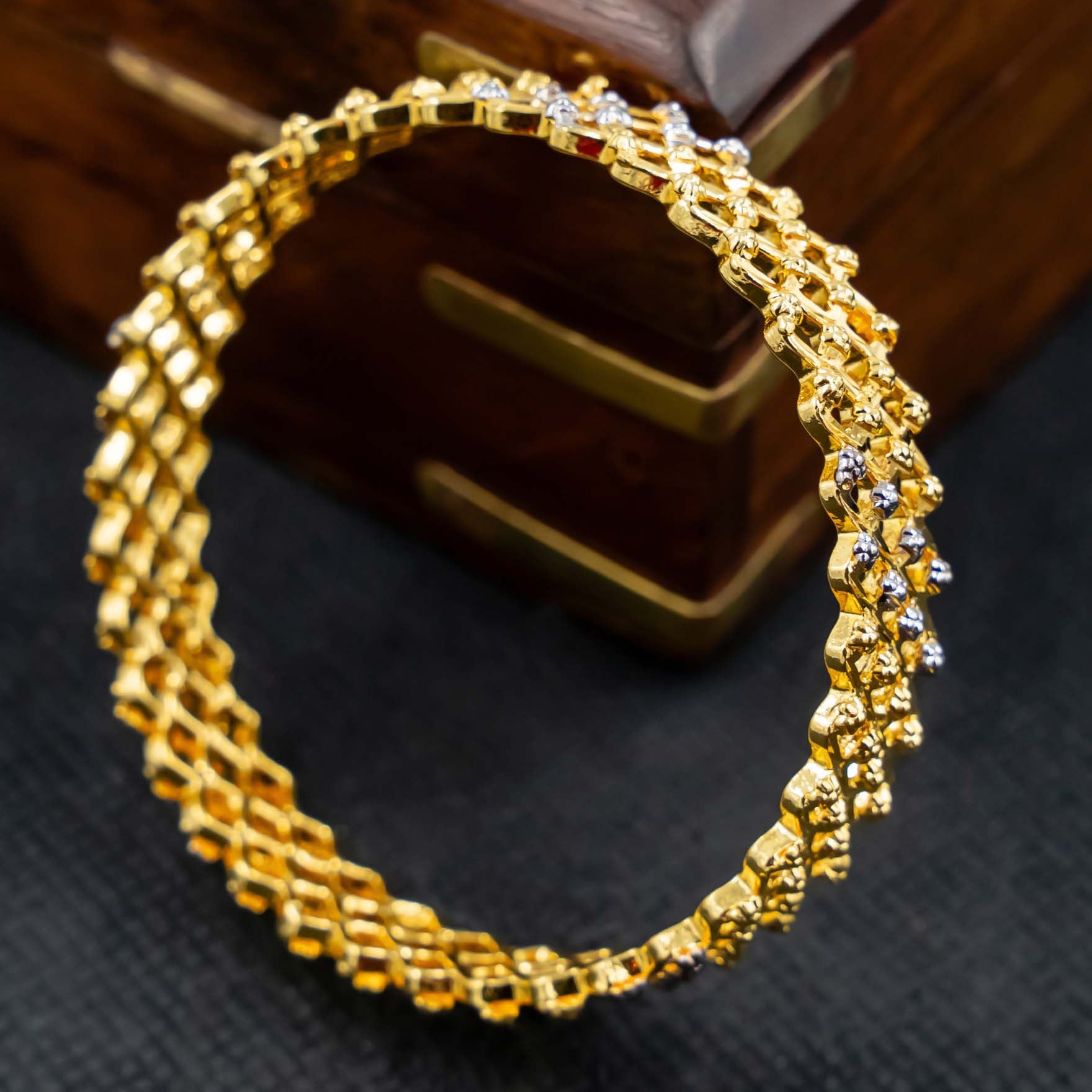 Rhodium Bangle PRGB1 072