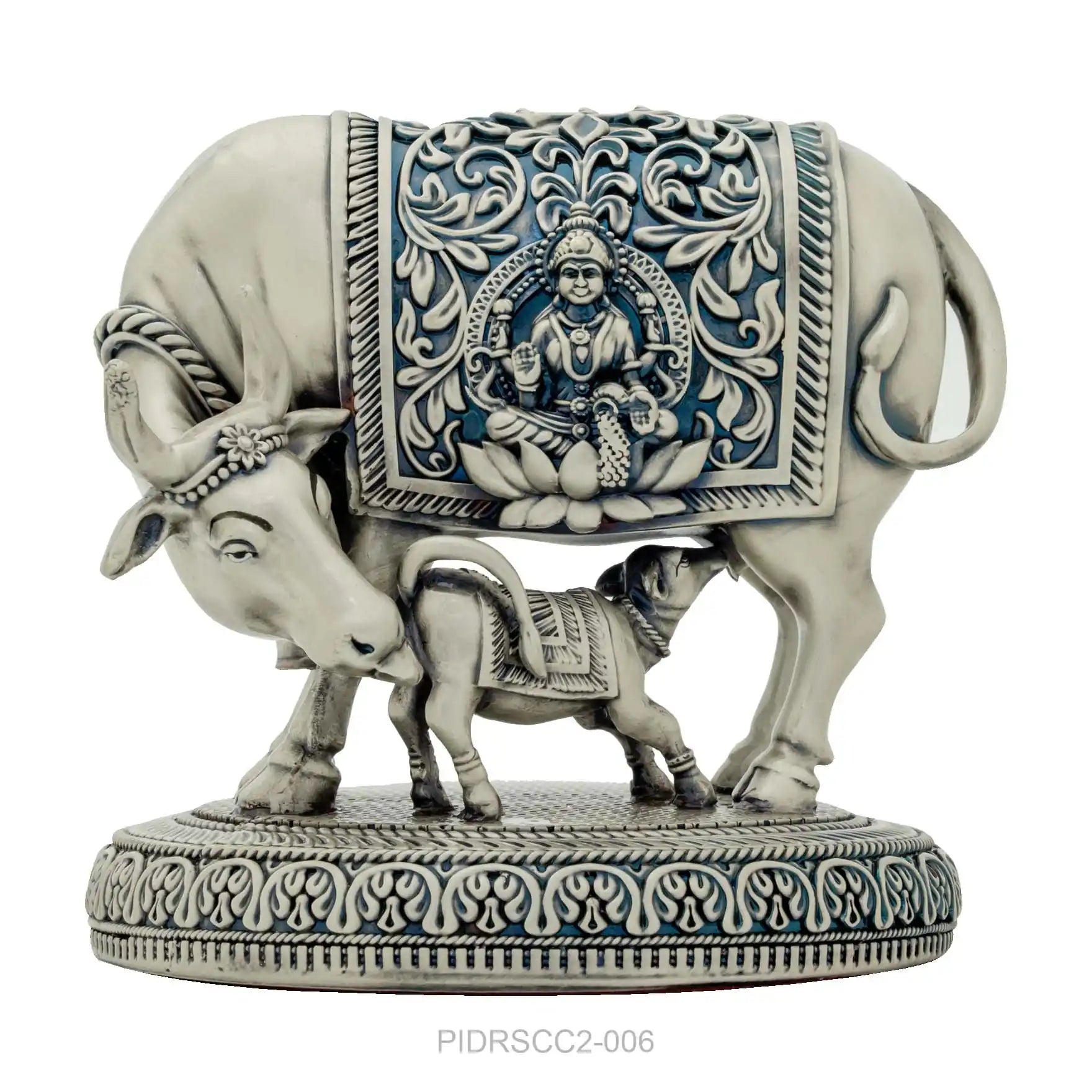 Kamadhenu Cow with Calf Figurine – Antique Silver Layered Showpiece with Carved Lakshmi Design – Vastu & Home Décor | PIDRSCC2-006