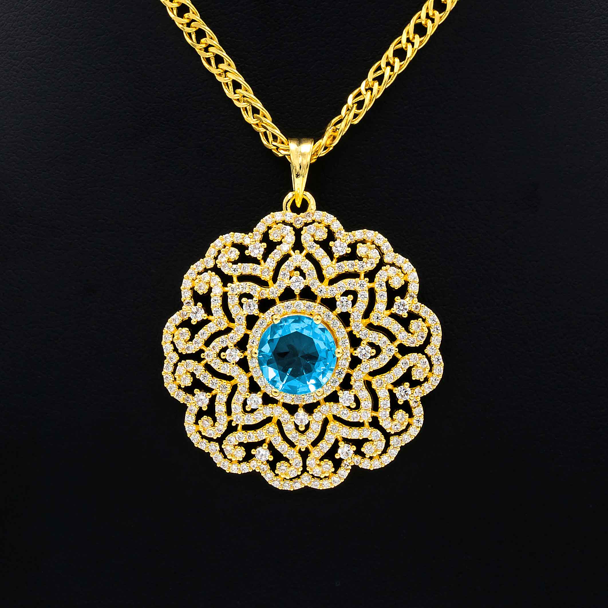 PREMIUM GOLD PENDANT AND PREMIUM STUD PMSLT2WSBL-003, PMSST3WSBL-052