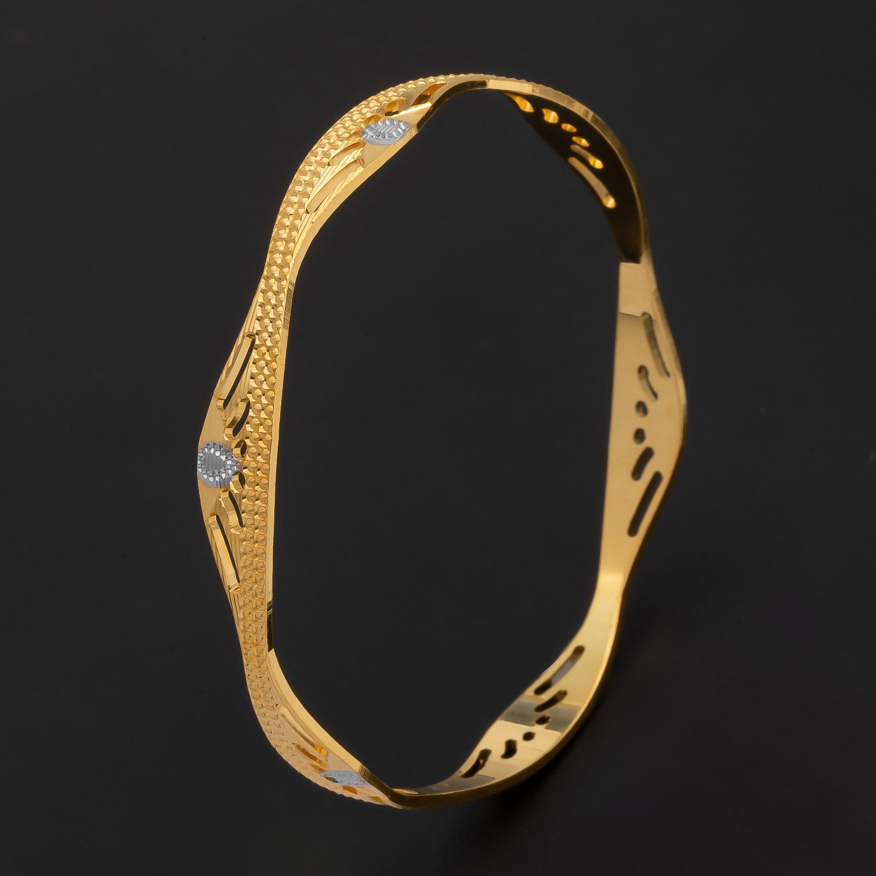 RHODIUM BANGLE PRGB72-071