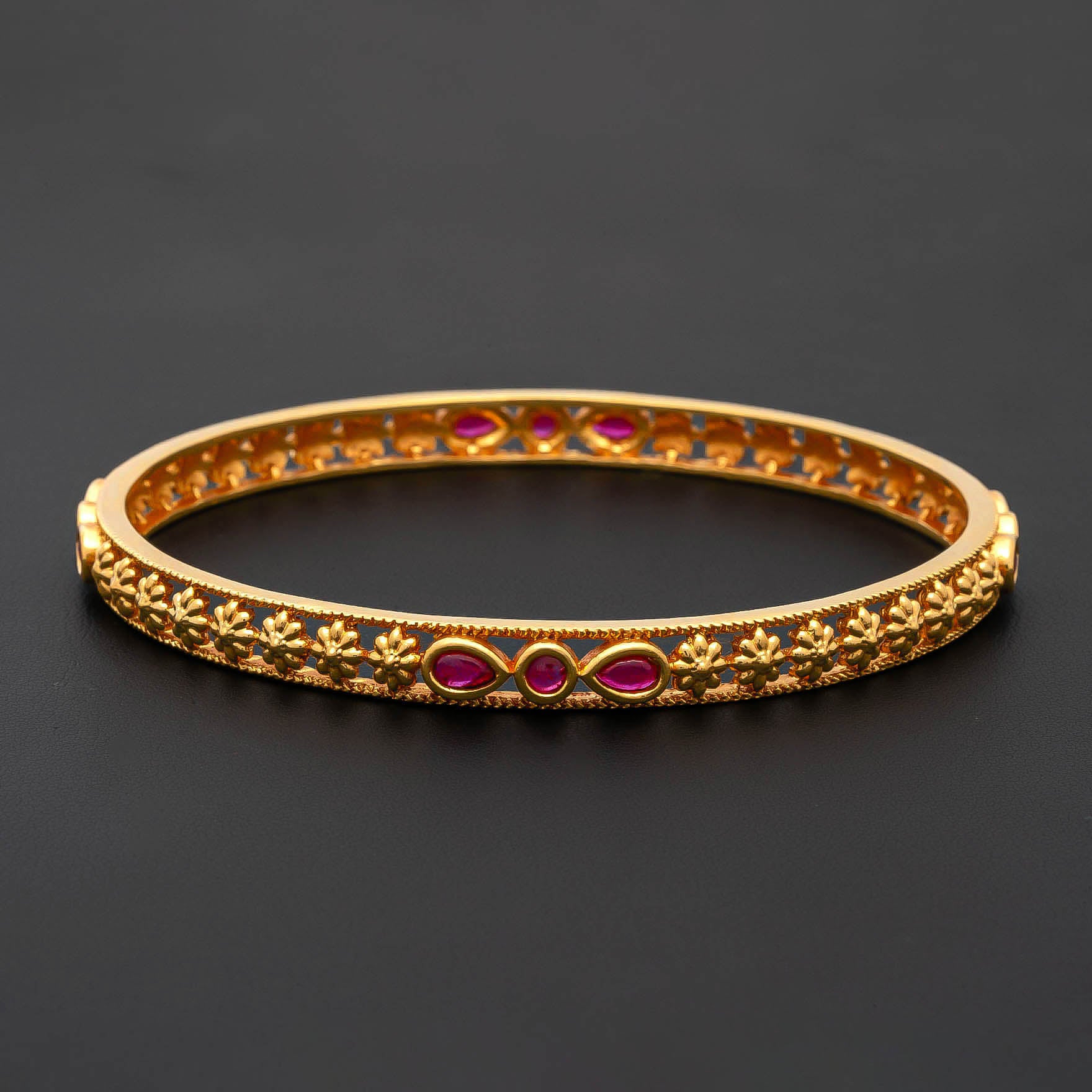 STONE GHERU SRESHTA BANGLE PSGRBSR4R-042