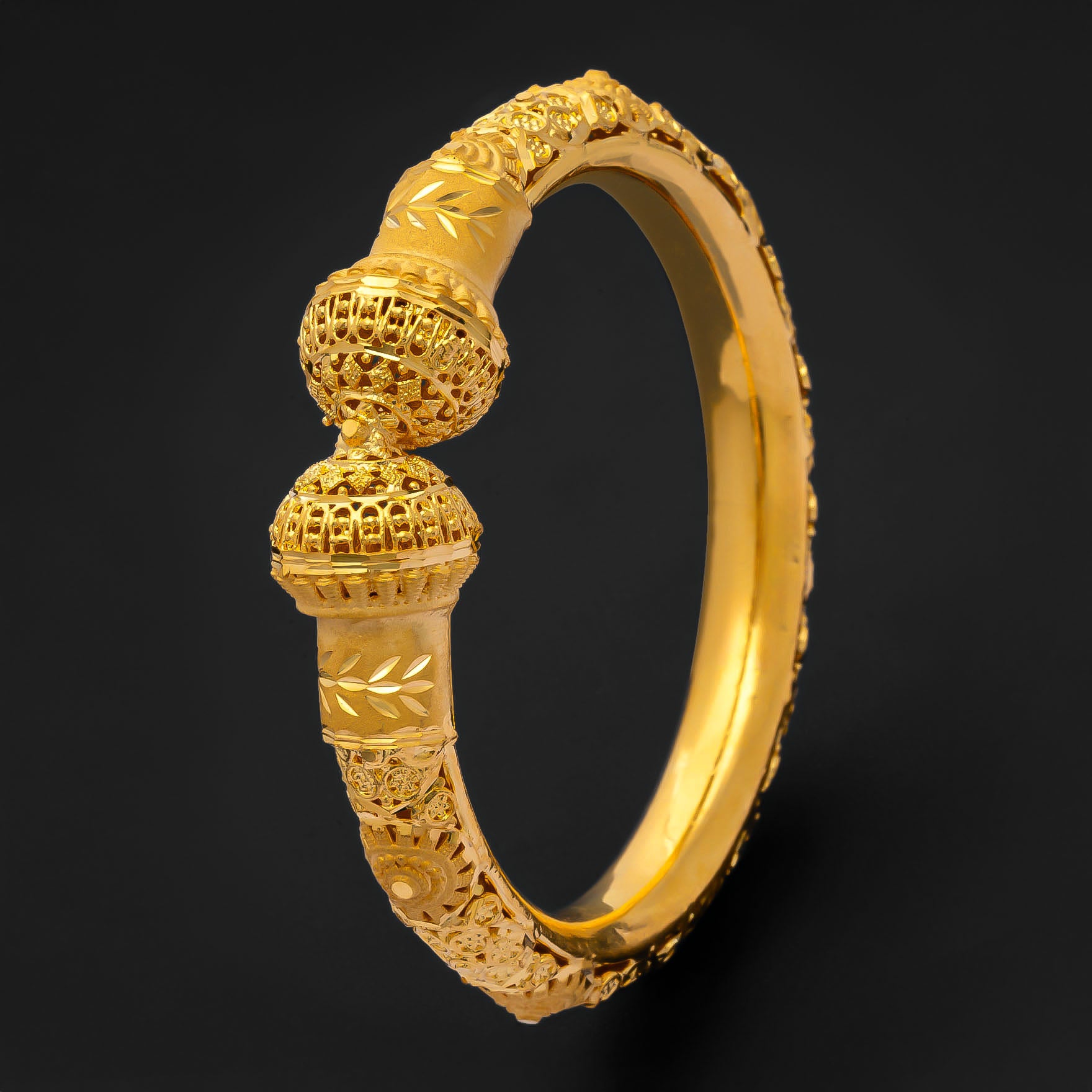 GOLDEN BANGLE PGB17-053
