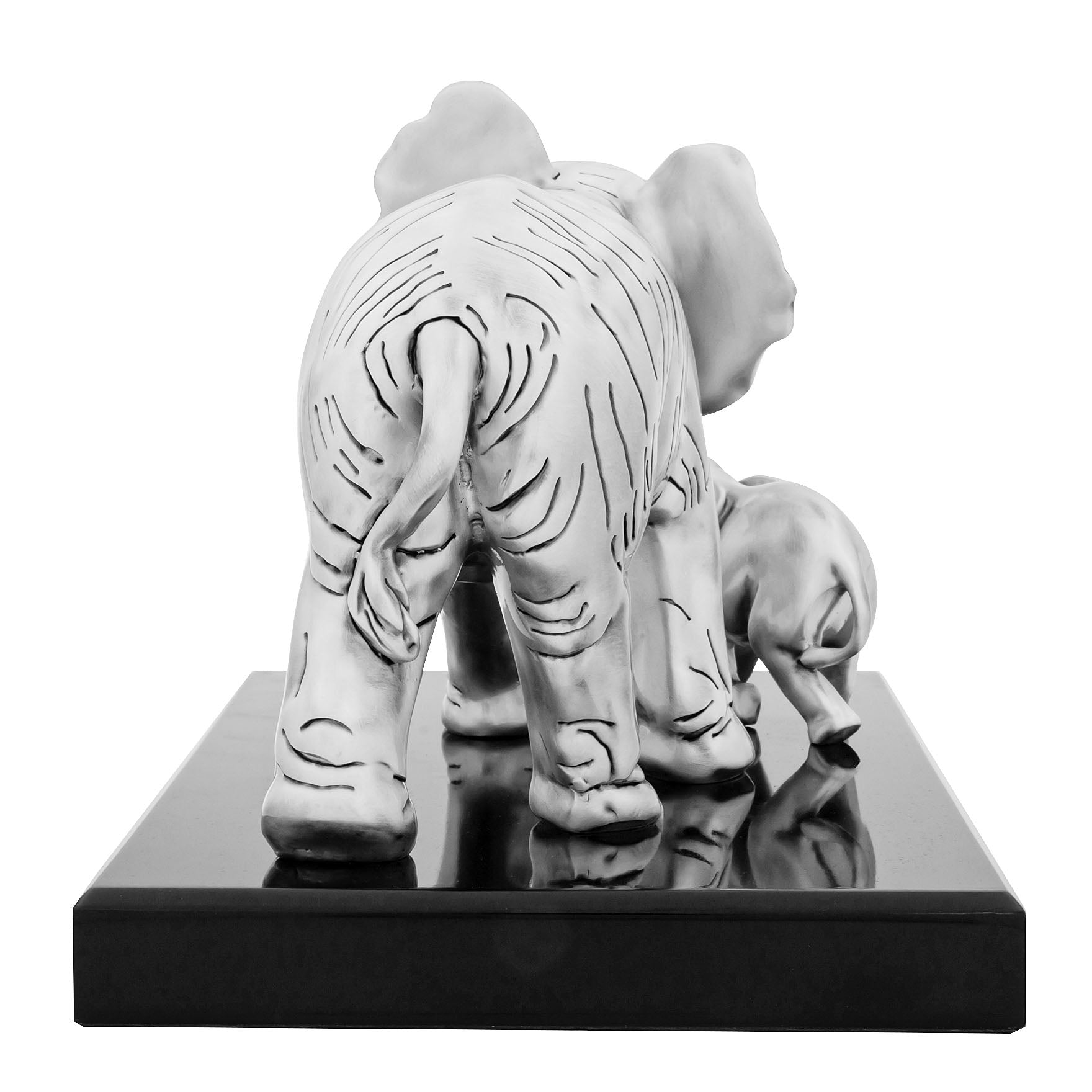 Elephant Figurine – Gold Layered Animal Showpiece with Calf – Decorative Sculpture – Home Décor & Vastu Gift | PIDRSEL7-0021
