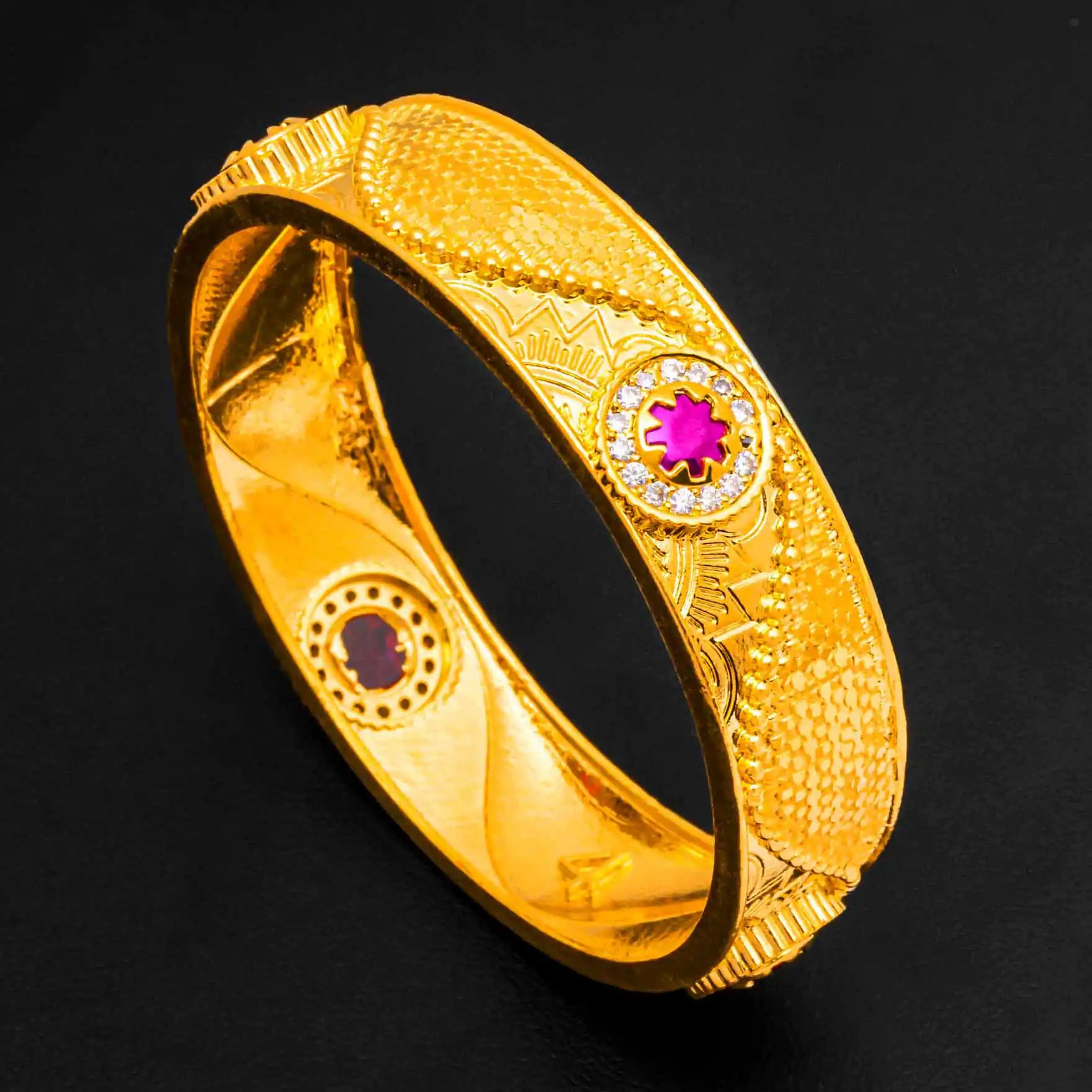 GOLDEN BANGLE PSB14WR-054