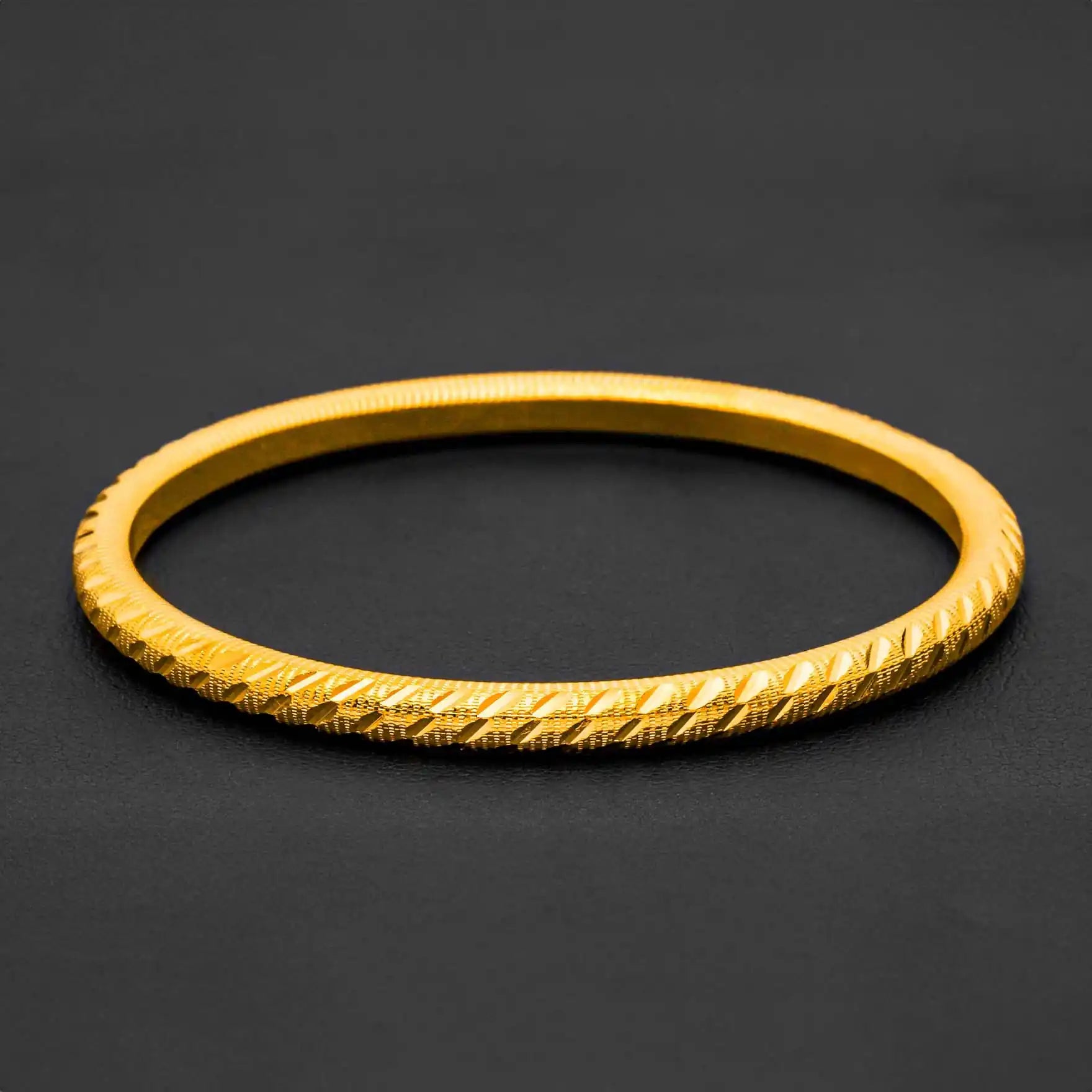 GOLDEN BANGLE PGB22-041