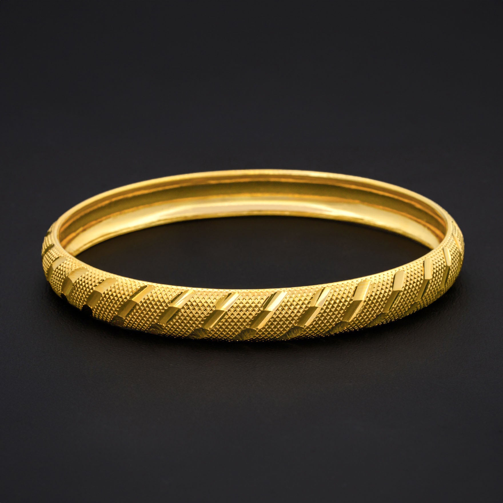 GOLDEN BANGLE PGB80-571