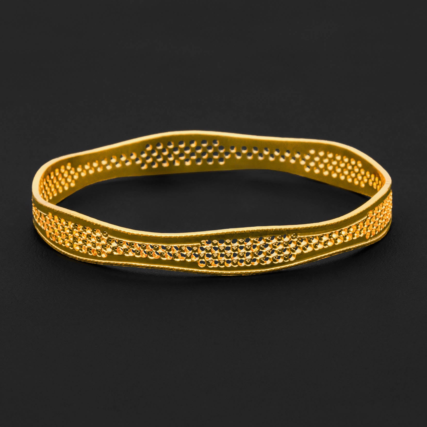 GOLDEN BANGLE PGB24-061