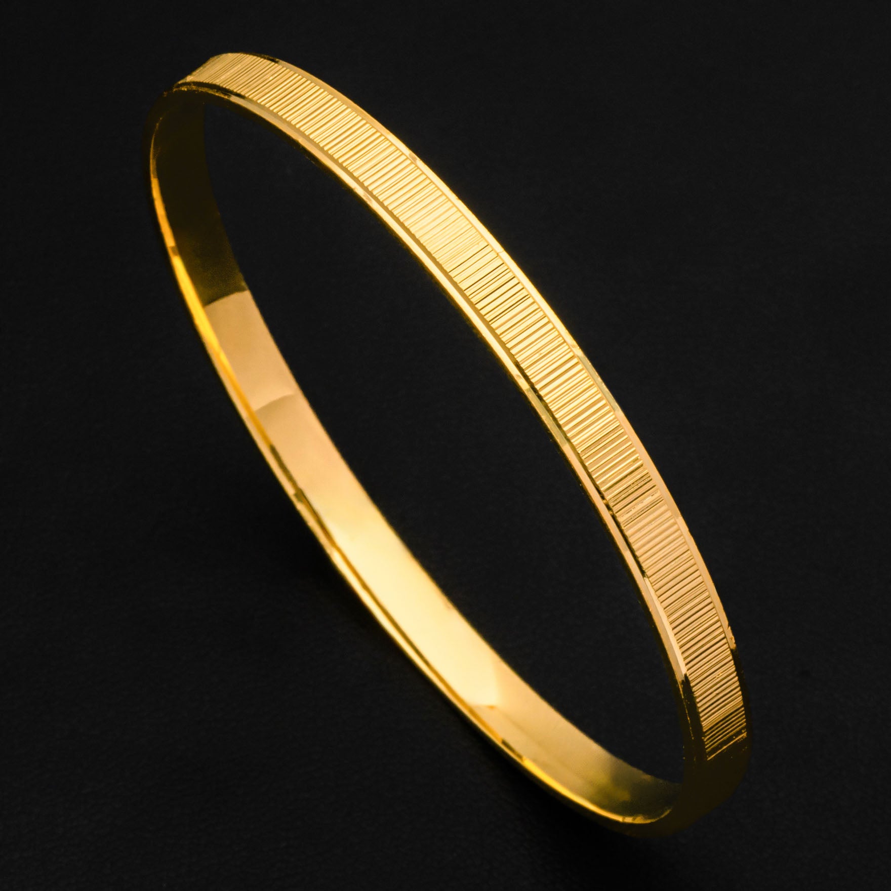 GOLDEN BANGLE PGB33-061