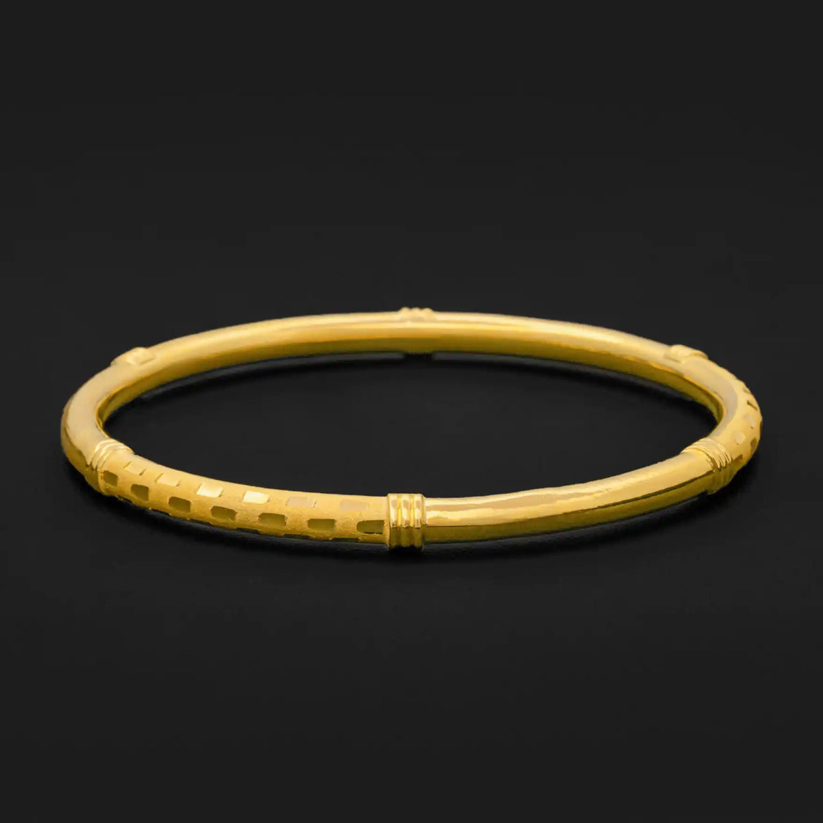 Cap End Slim Bangle Gold Layered