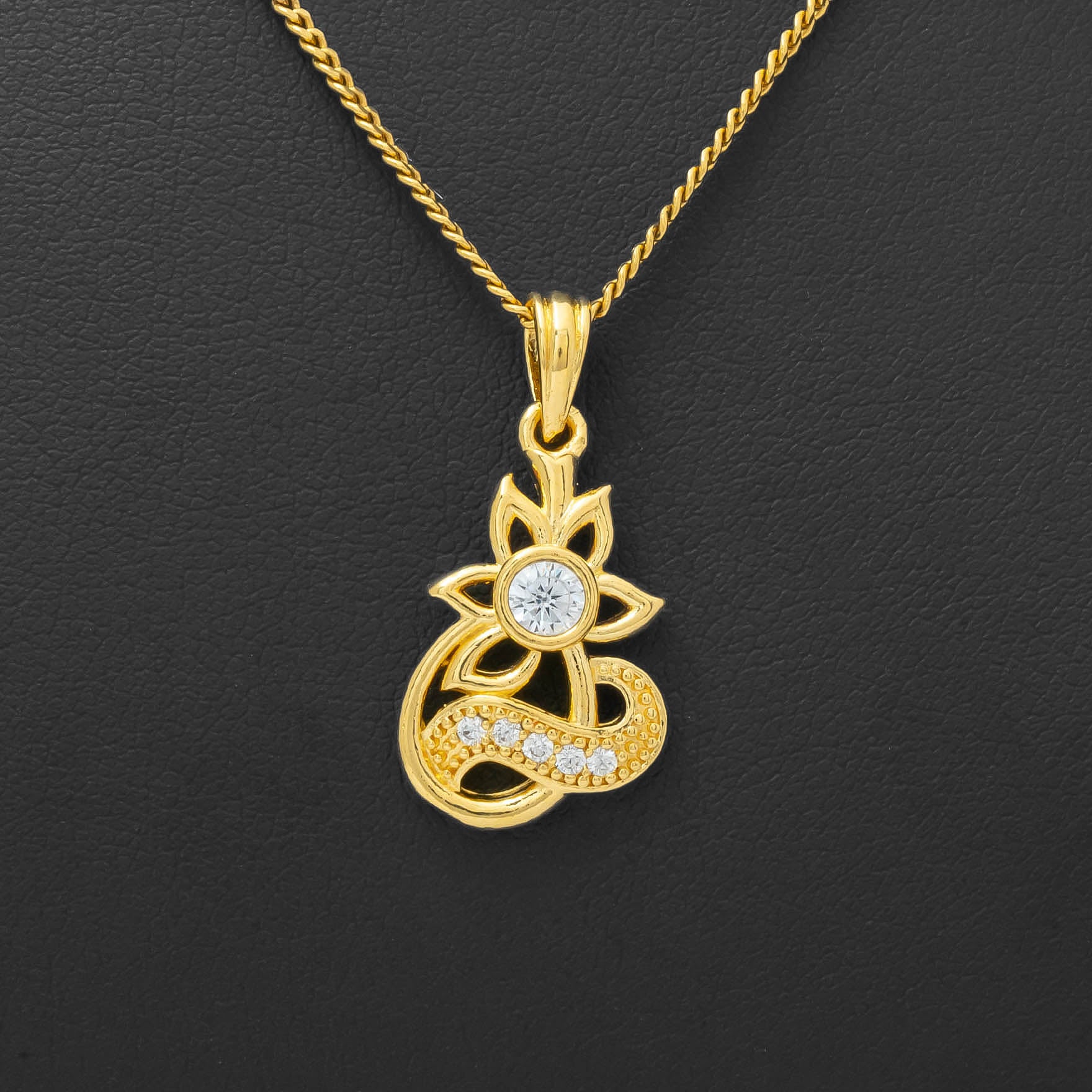 Gold Pendant PSLT162W-09