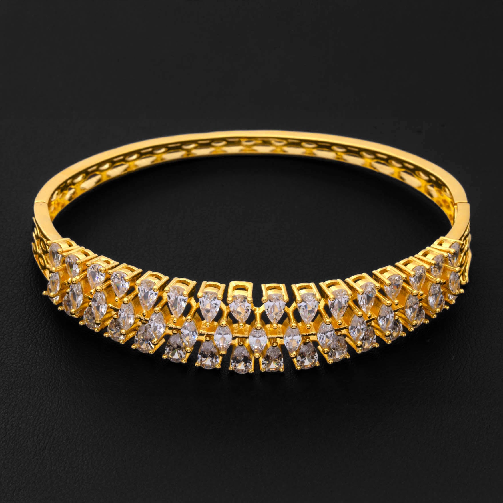 PREMIUM SONE BACELET BANGLE PMSBRB5W-004