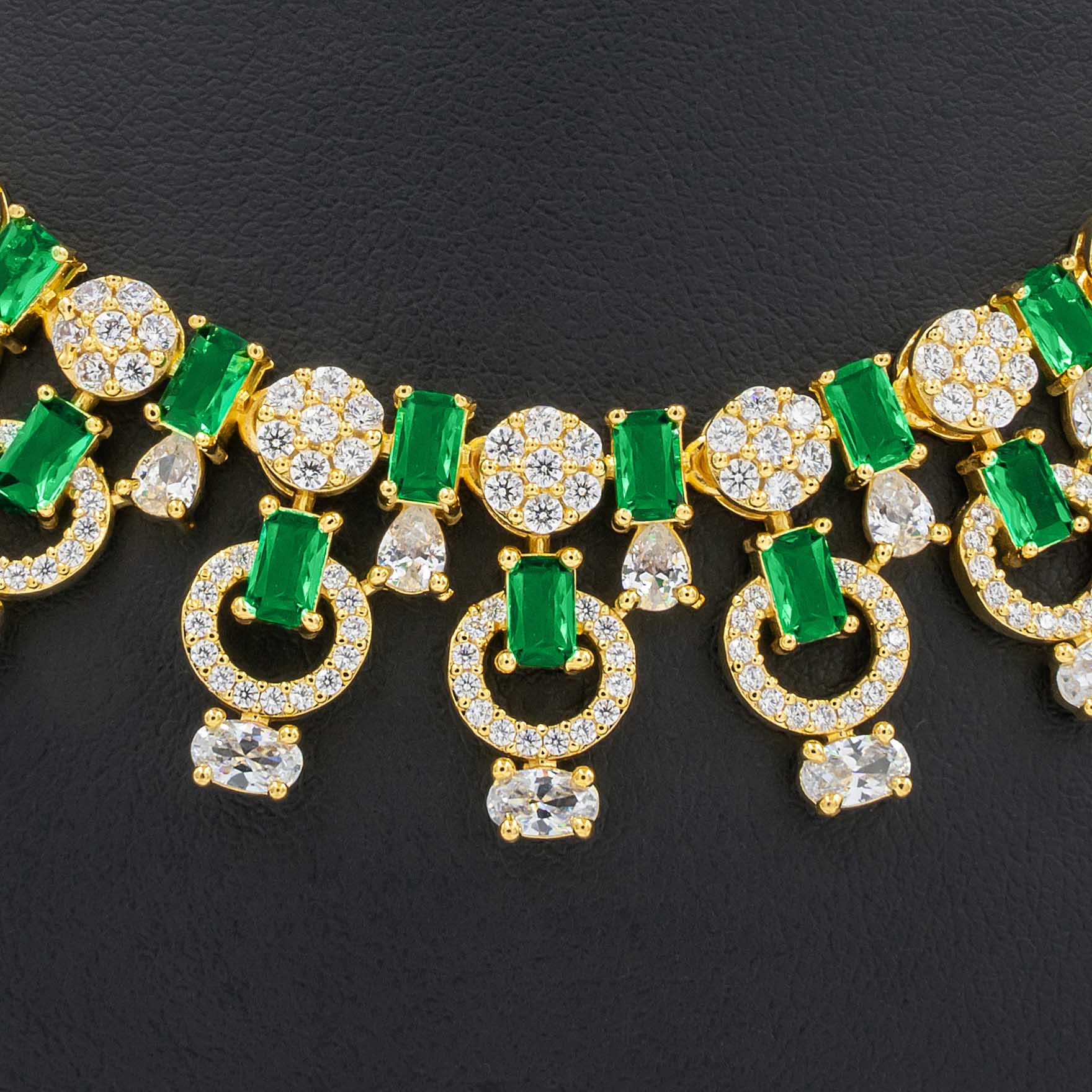 PREMIUM STONE NECKLACE SHORT WITH STUD PMSNS10WG-009, PMSHST14WG-002