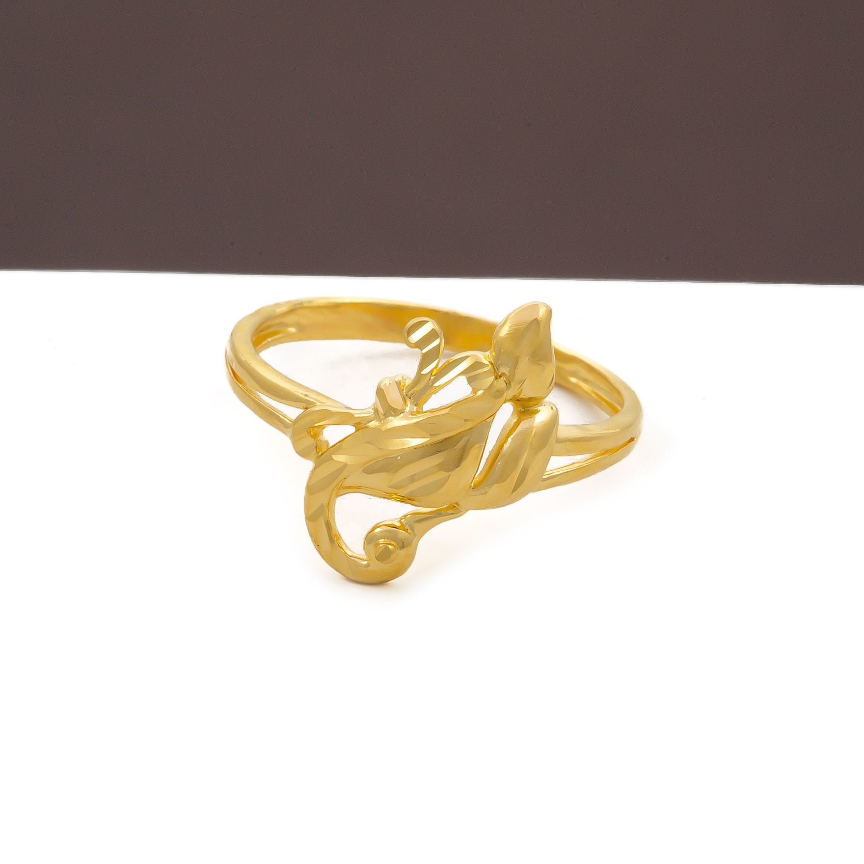 GOLDEN RING PGR82-001