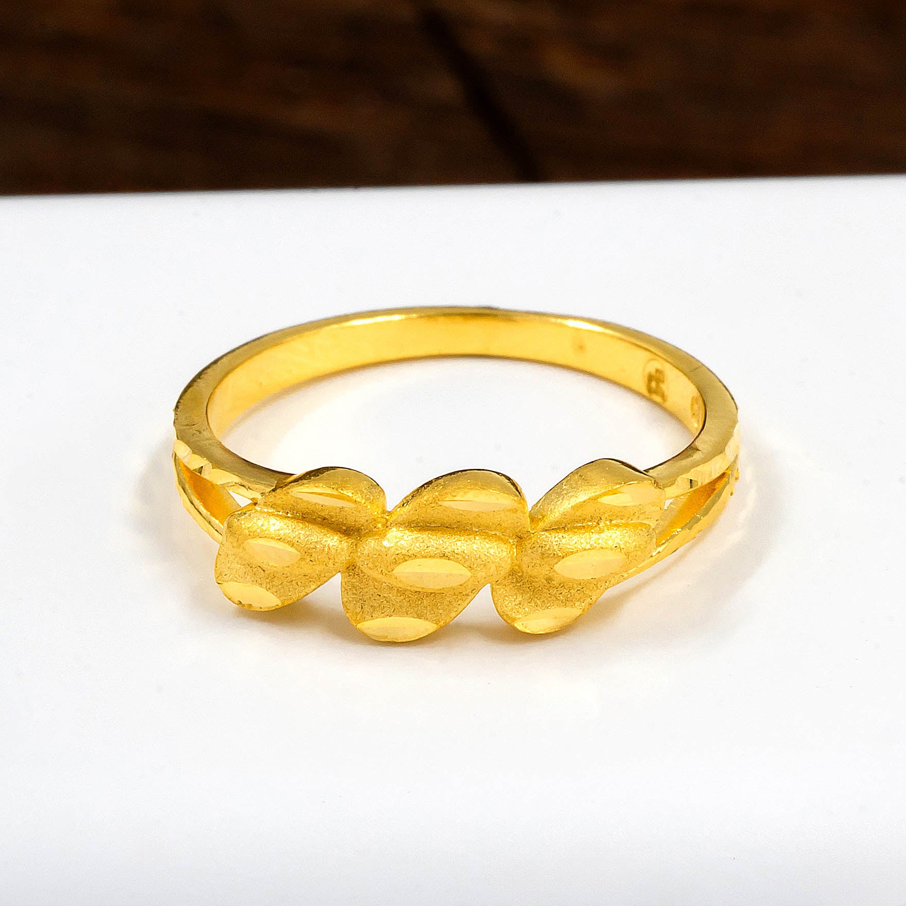 Floran Bow Golden Ring PGR183-001