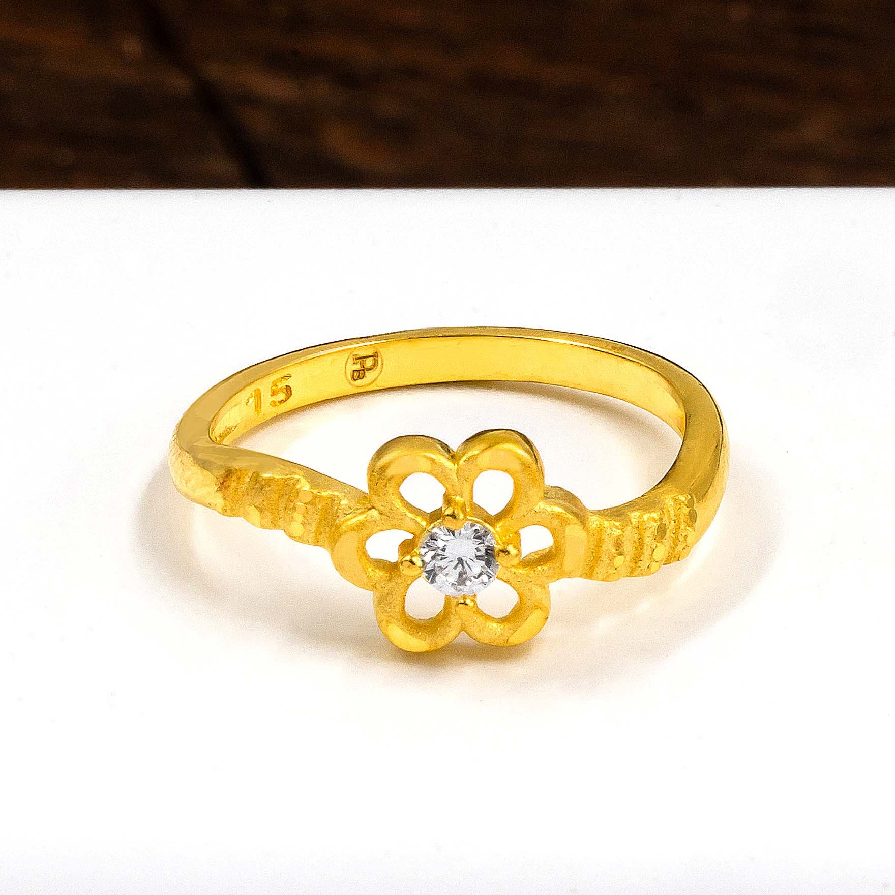 Stone Ring PSR226W-021