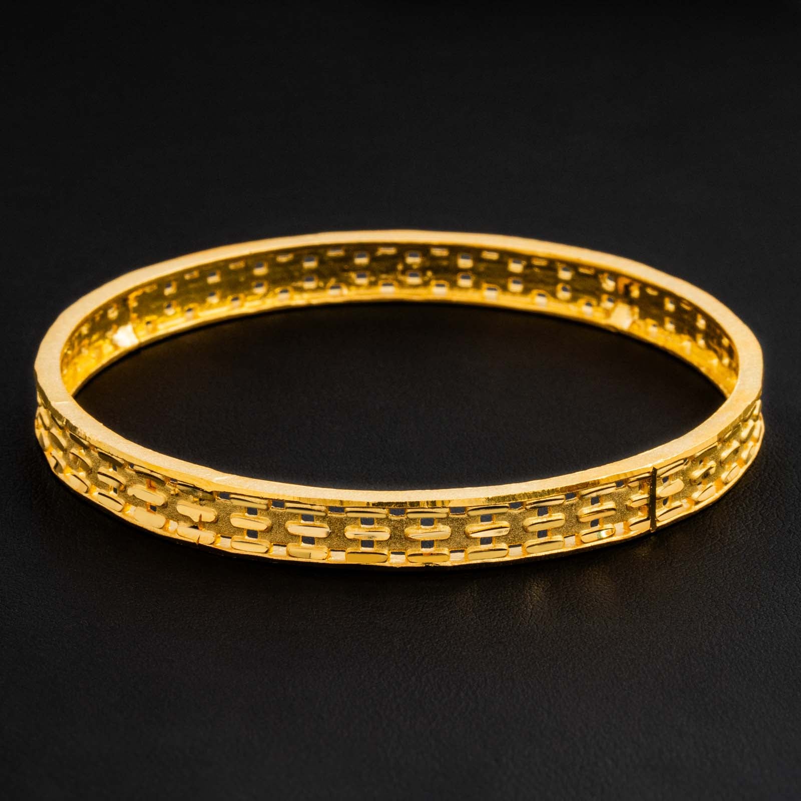 Golden Bangle PGB131-571