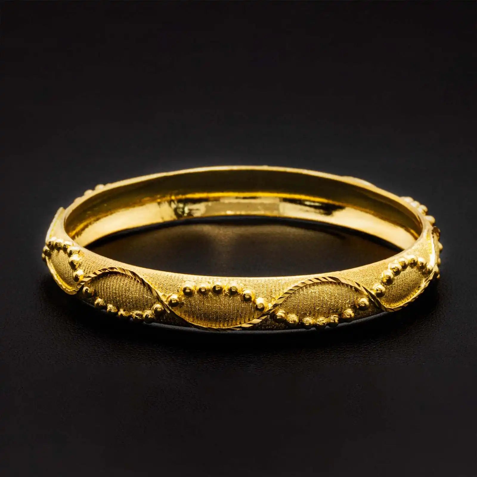 Golden Bangle PGB48-022