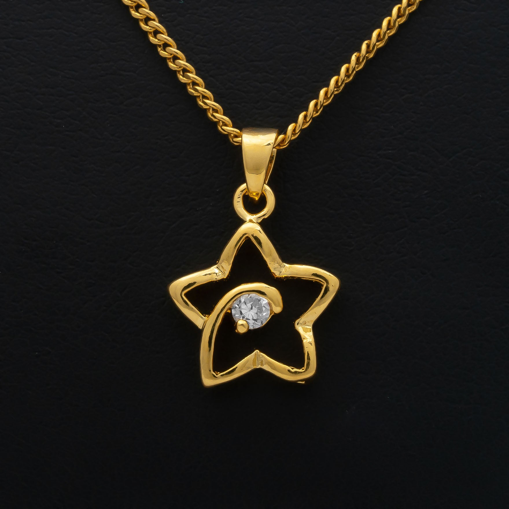 GOLD PENDANT PSLT72W-06