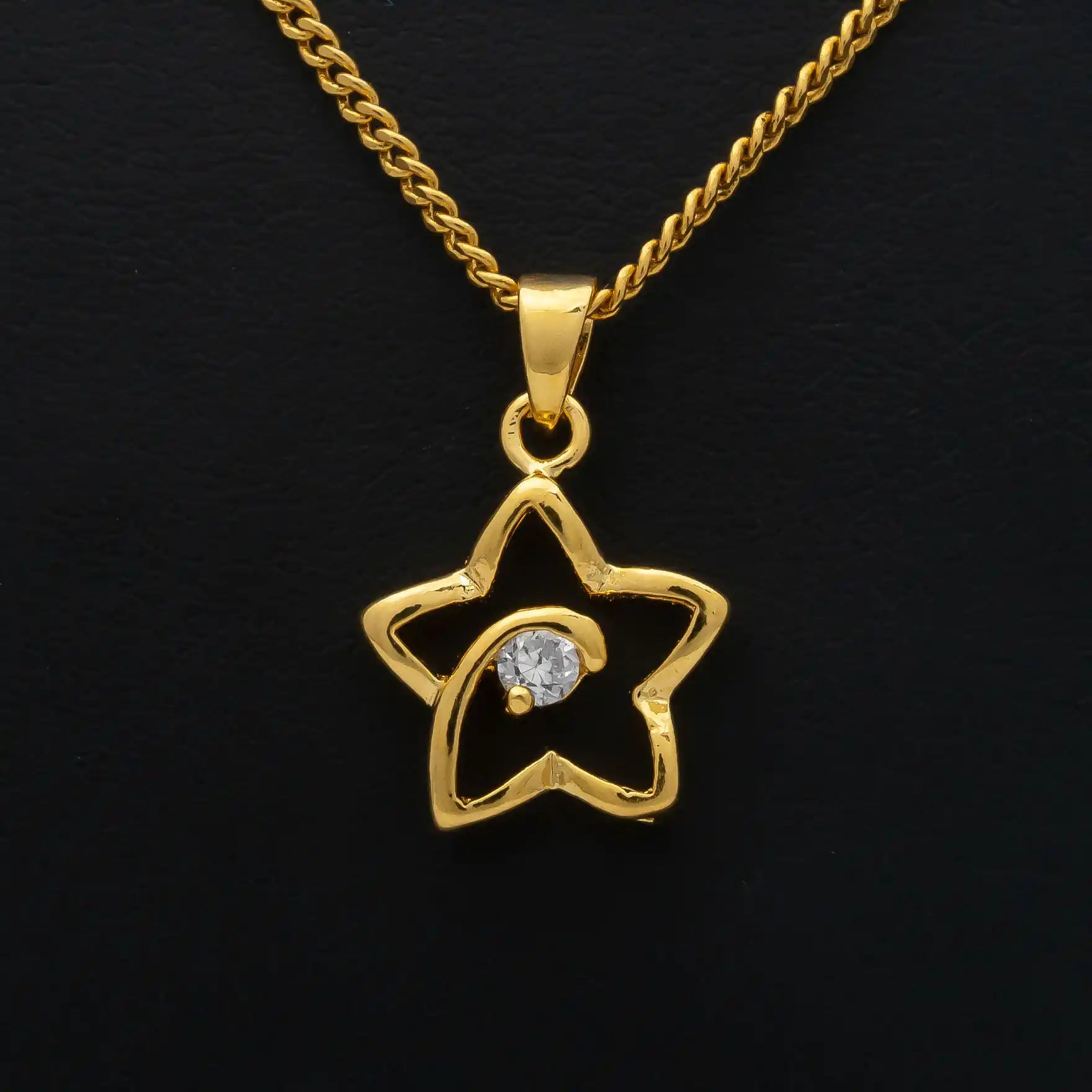 GOLD PENDANT PSLT72W-06