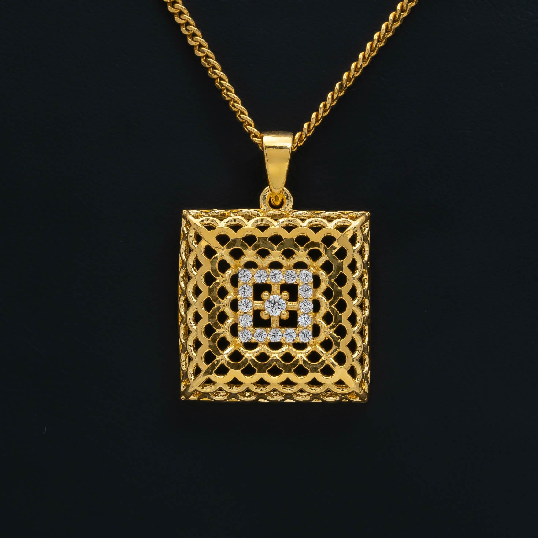 GOLD PENDANT PSLT42W-011