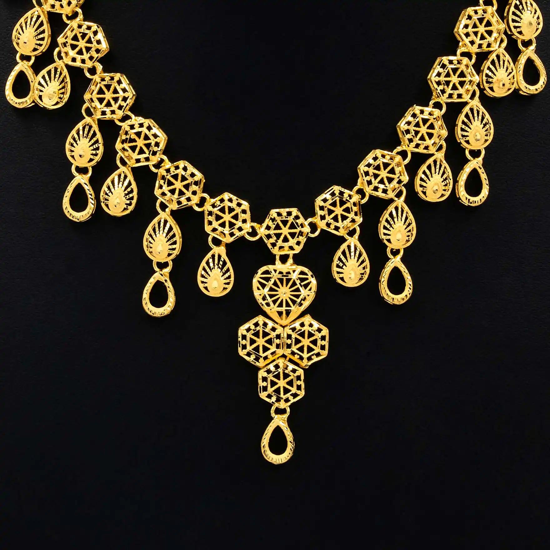 Golden Necklace PGNS32-035, PGHST113-041