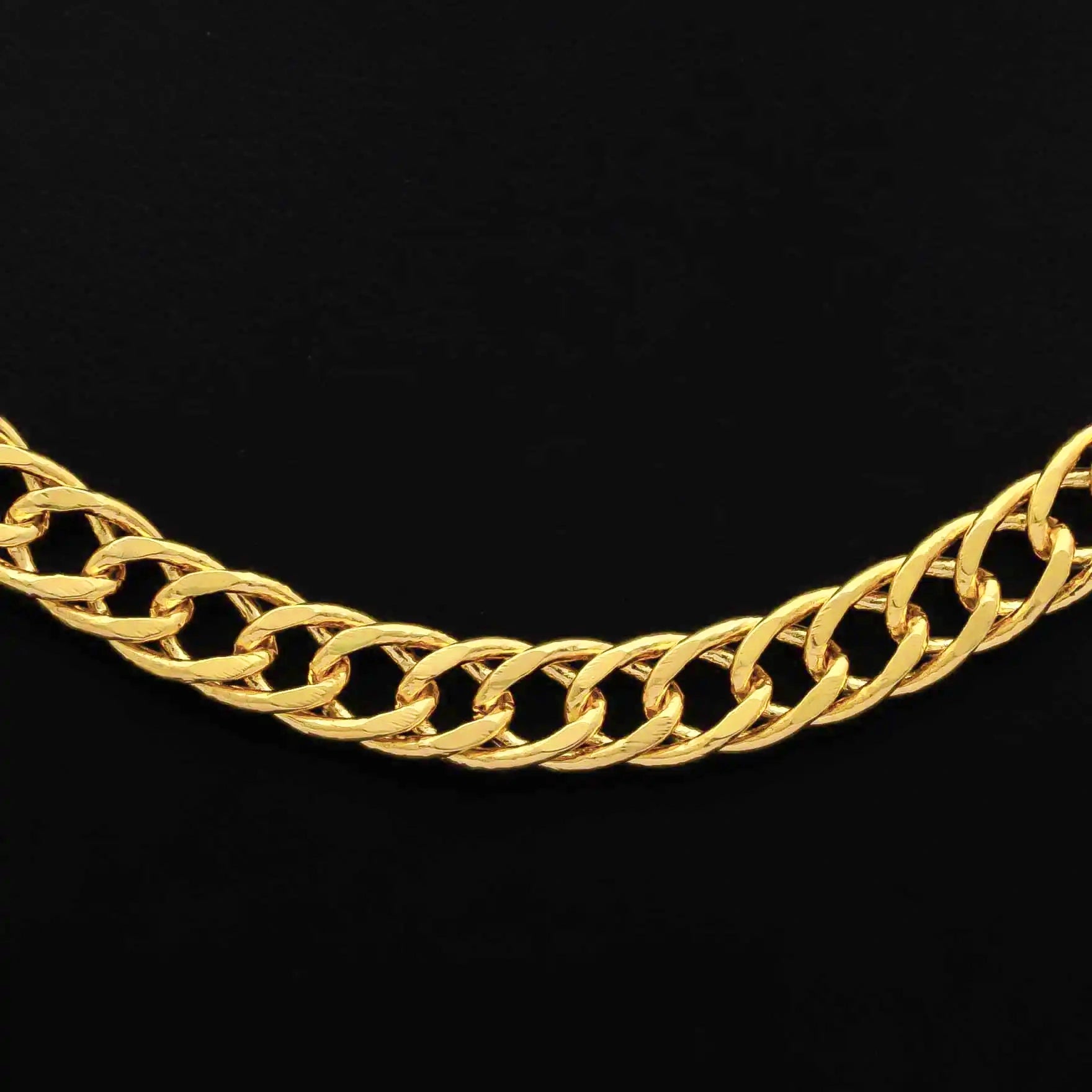 Hand crafted chain PCX12-009