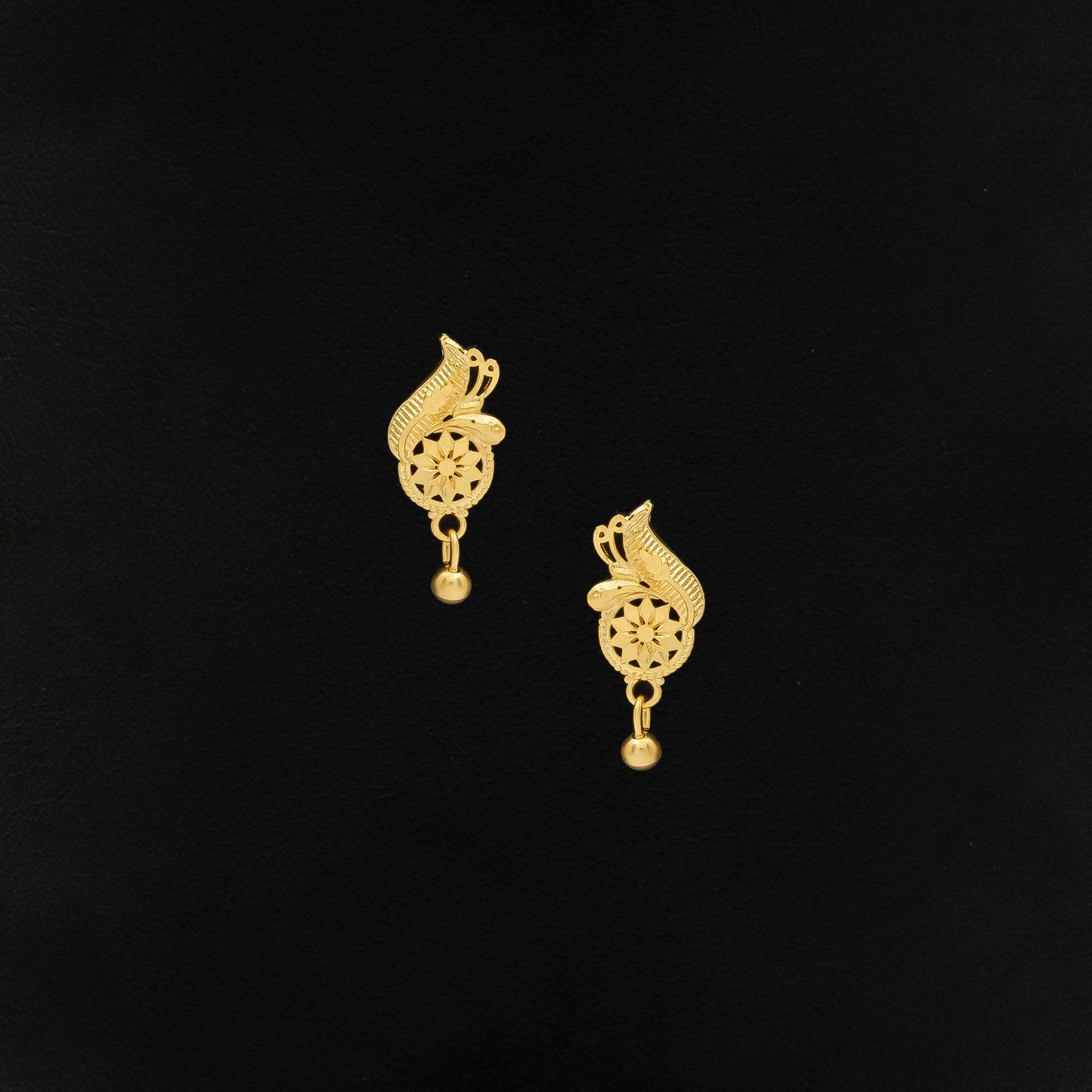 GOLDEN HANGING STUD PGHST281-09