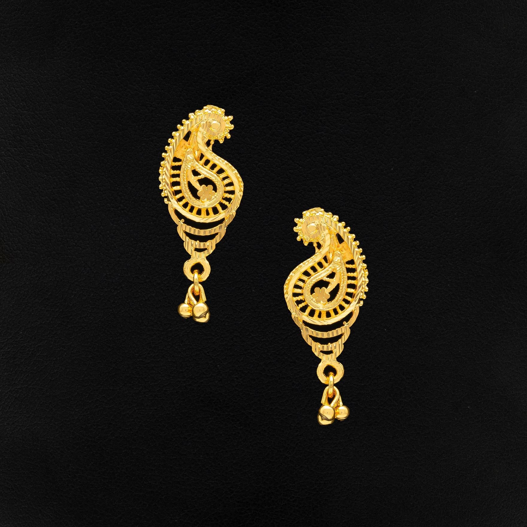 GOLDEN HANGING STUD PGHST245-09