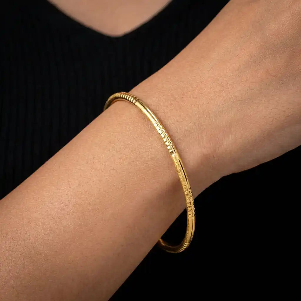 Golden Bangle PGB47-041