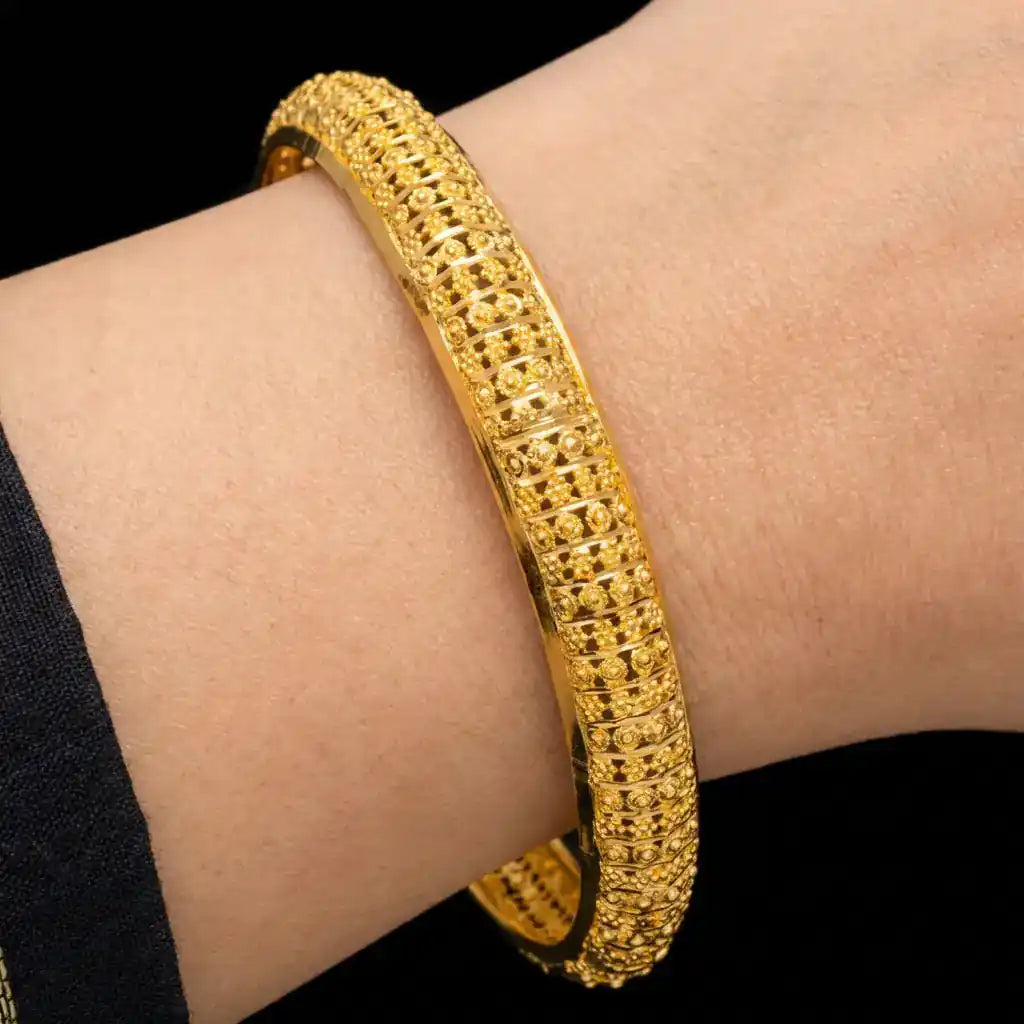 24ct Heavy Gold Layered Enamel Bangle PEB12-091