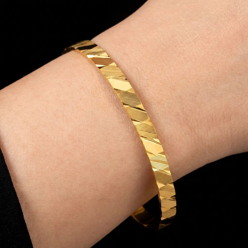 GOLDEN BANGLE PGB74-041