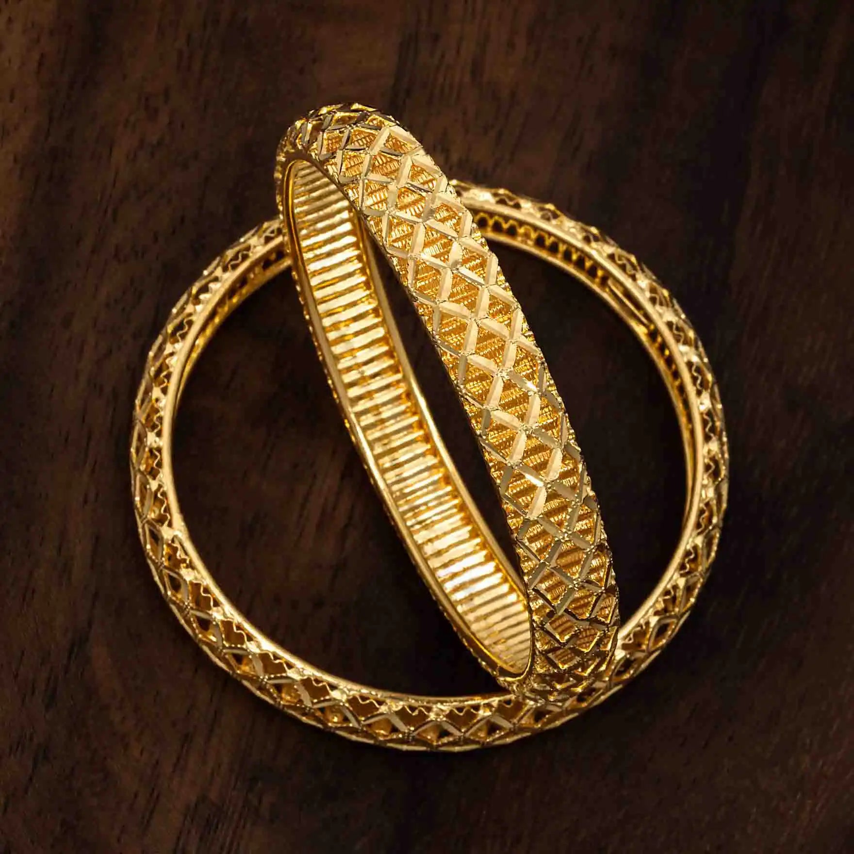 Gold Bangle PGB9-052