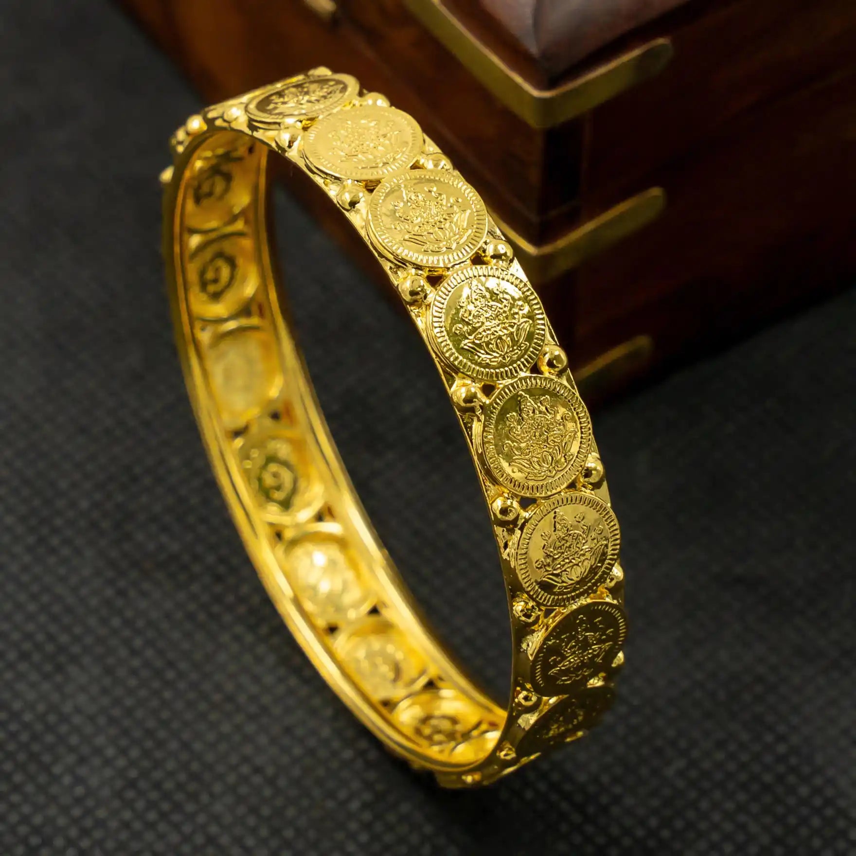 Golden Traditional Bangle PGTB1-023