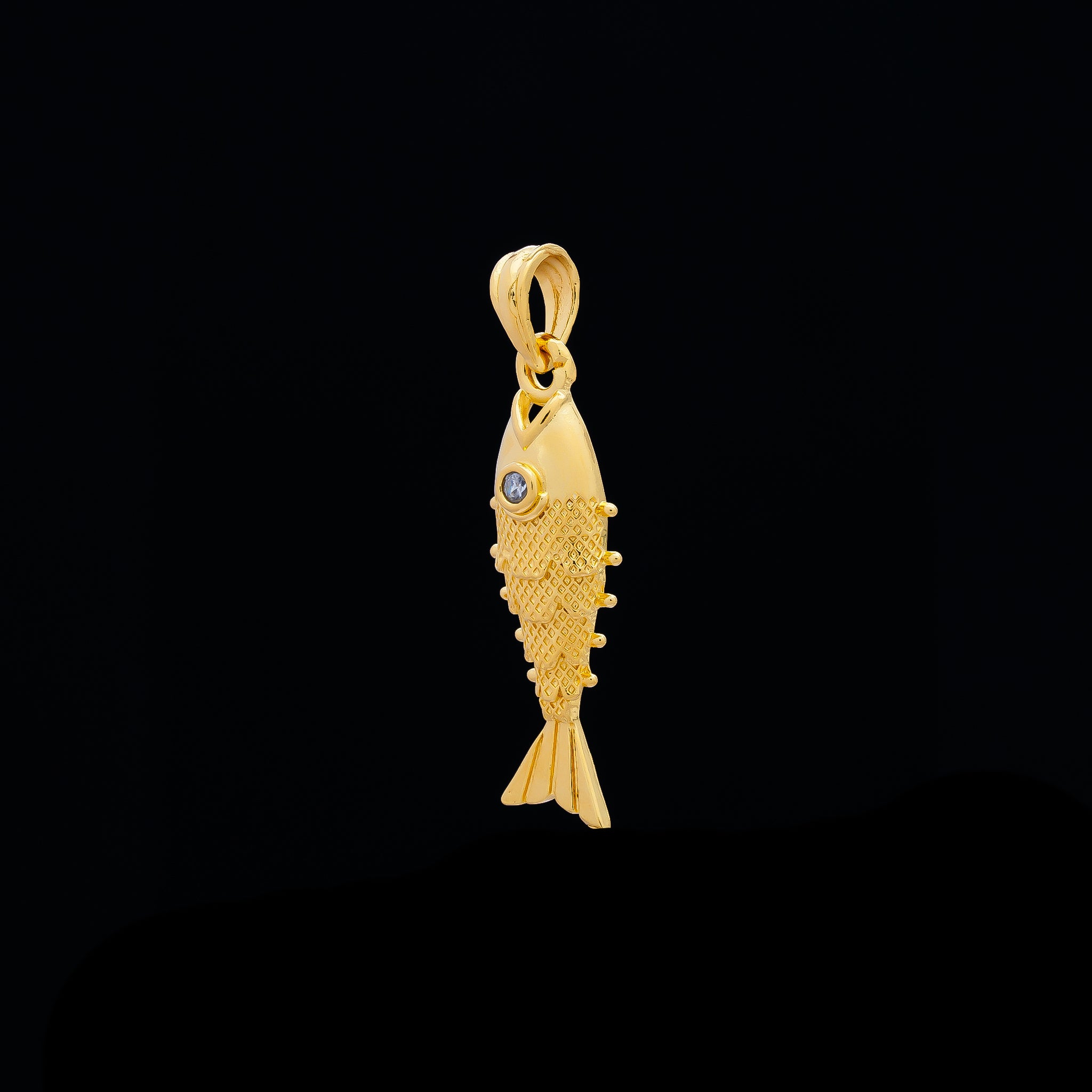 Golden Fish Pendant PSLT367aW-09