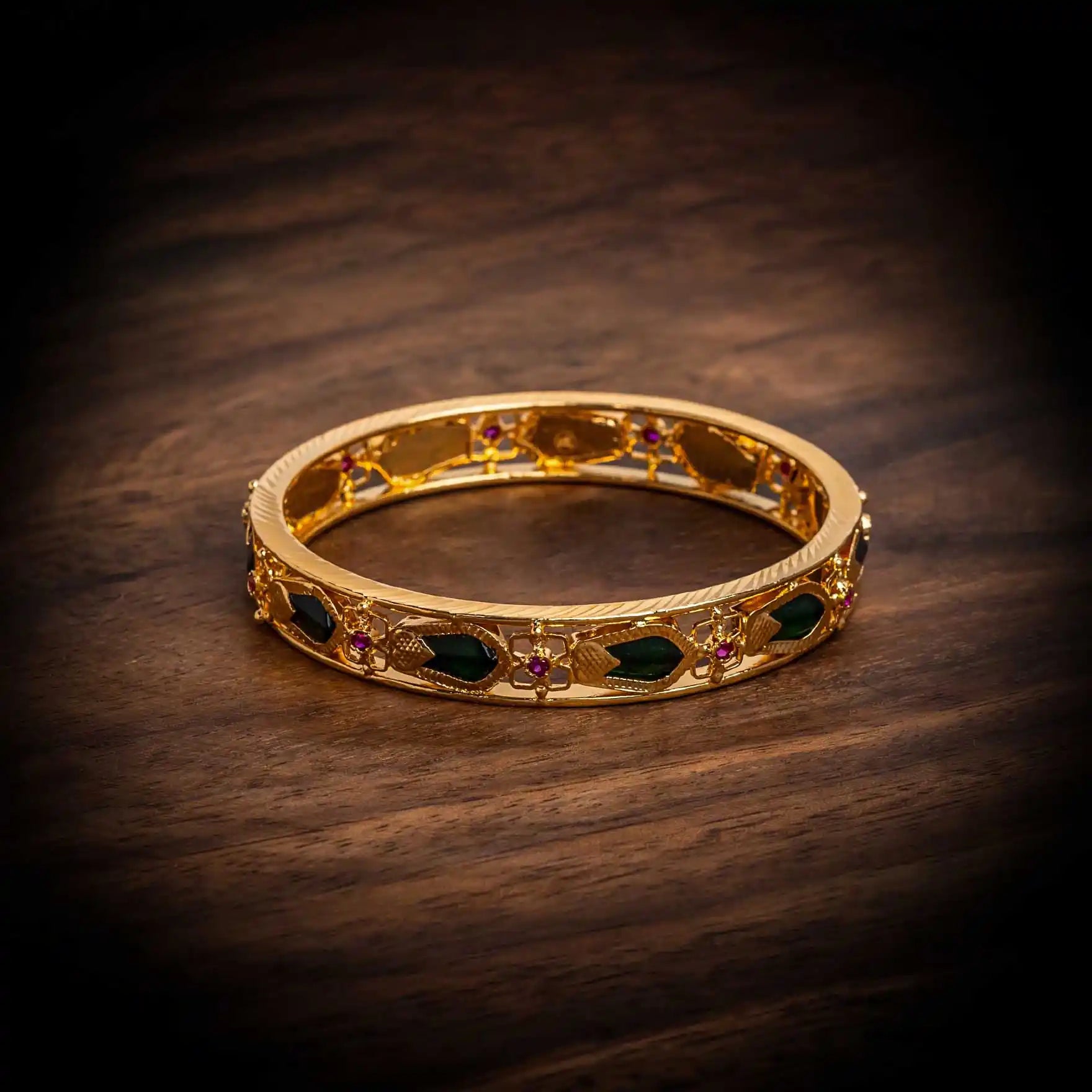 Palakka Stone Nagapadam Bangle PSPKBNG22-013
