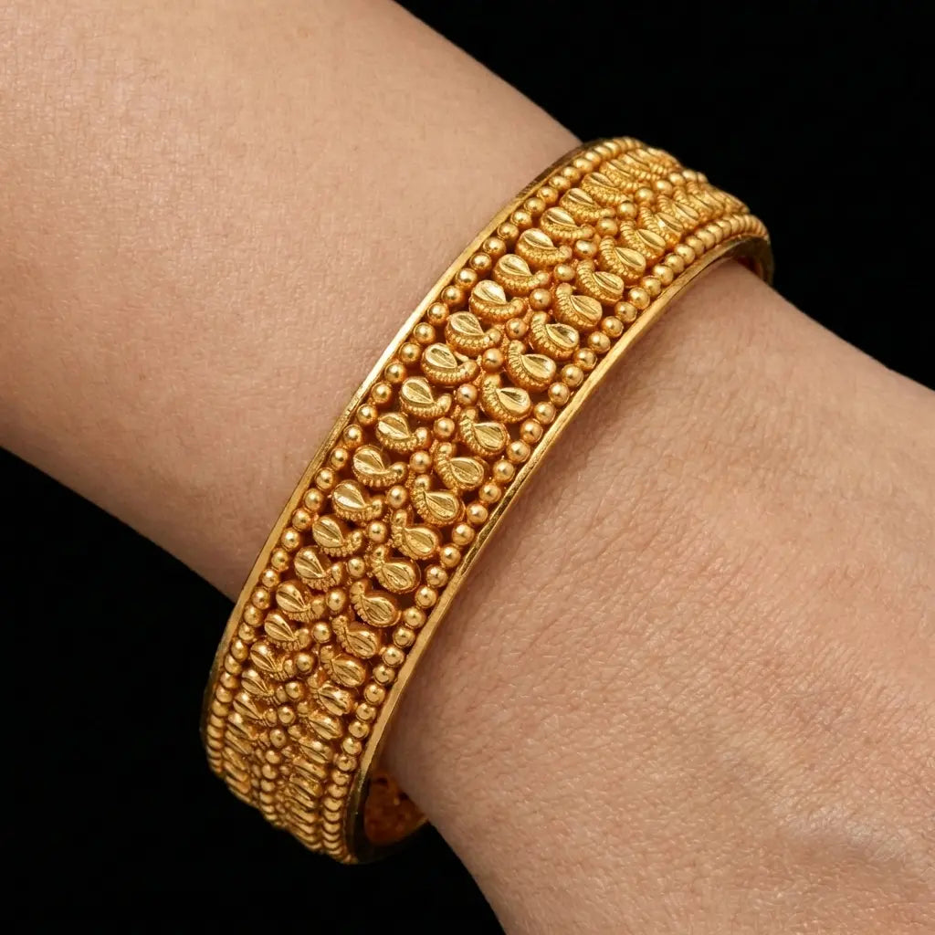 Sreshta Bangle PGGRBSR6-024 - Gold Plated Jewellery | Parakkat Jewels