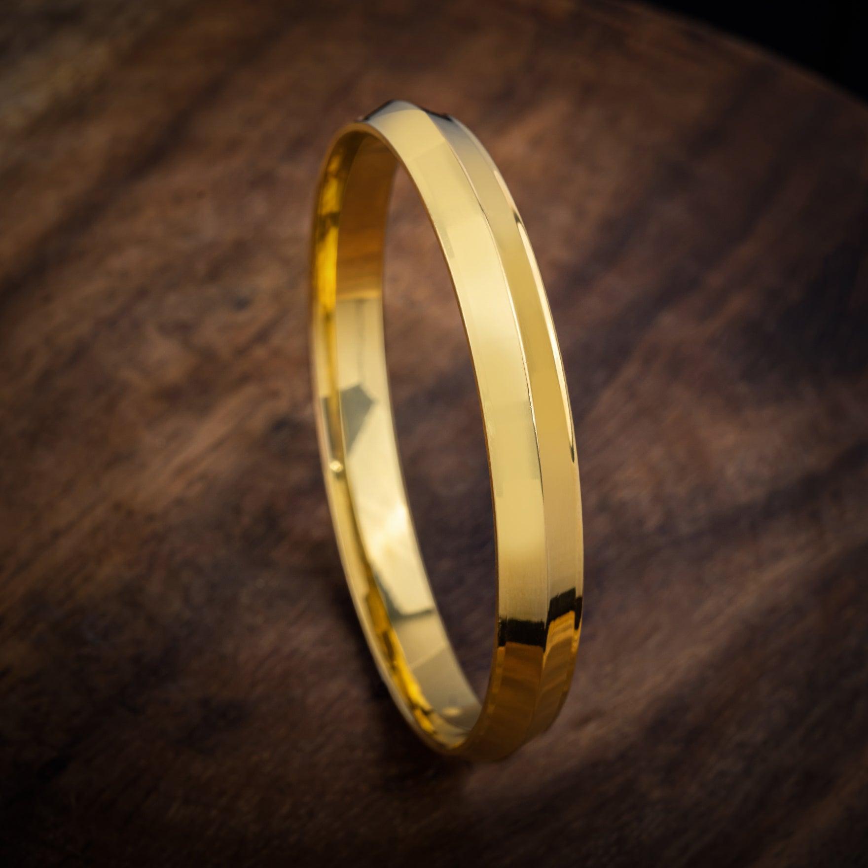 Gents Bangle PGGB3-006 - Parakkat Jewels