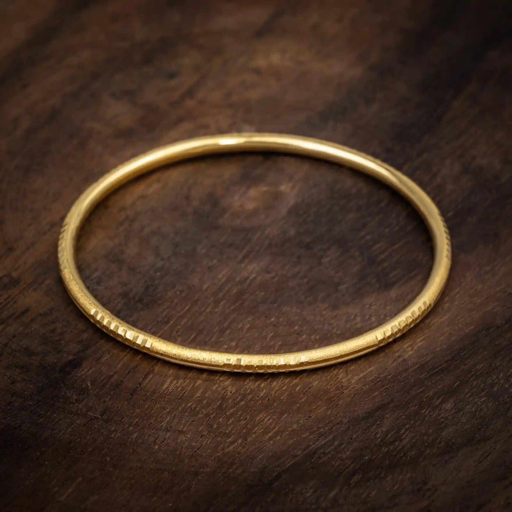 Golden Bangle PGB51-031 - Parakkat Jewels