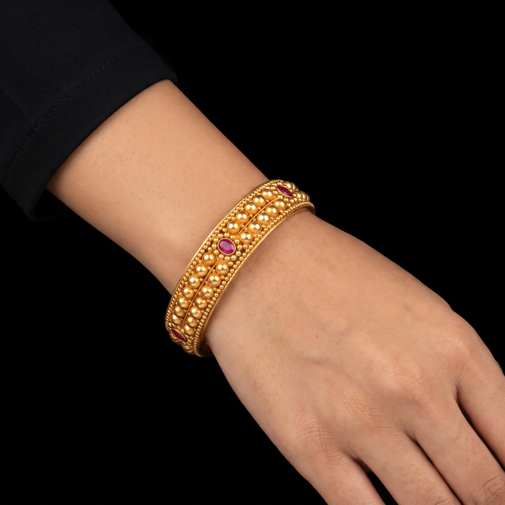 Deep Red Bead Cluster Pair Stone Gheru Sreshta Bangle Gold Layered