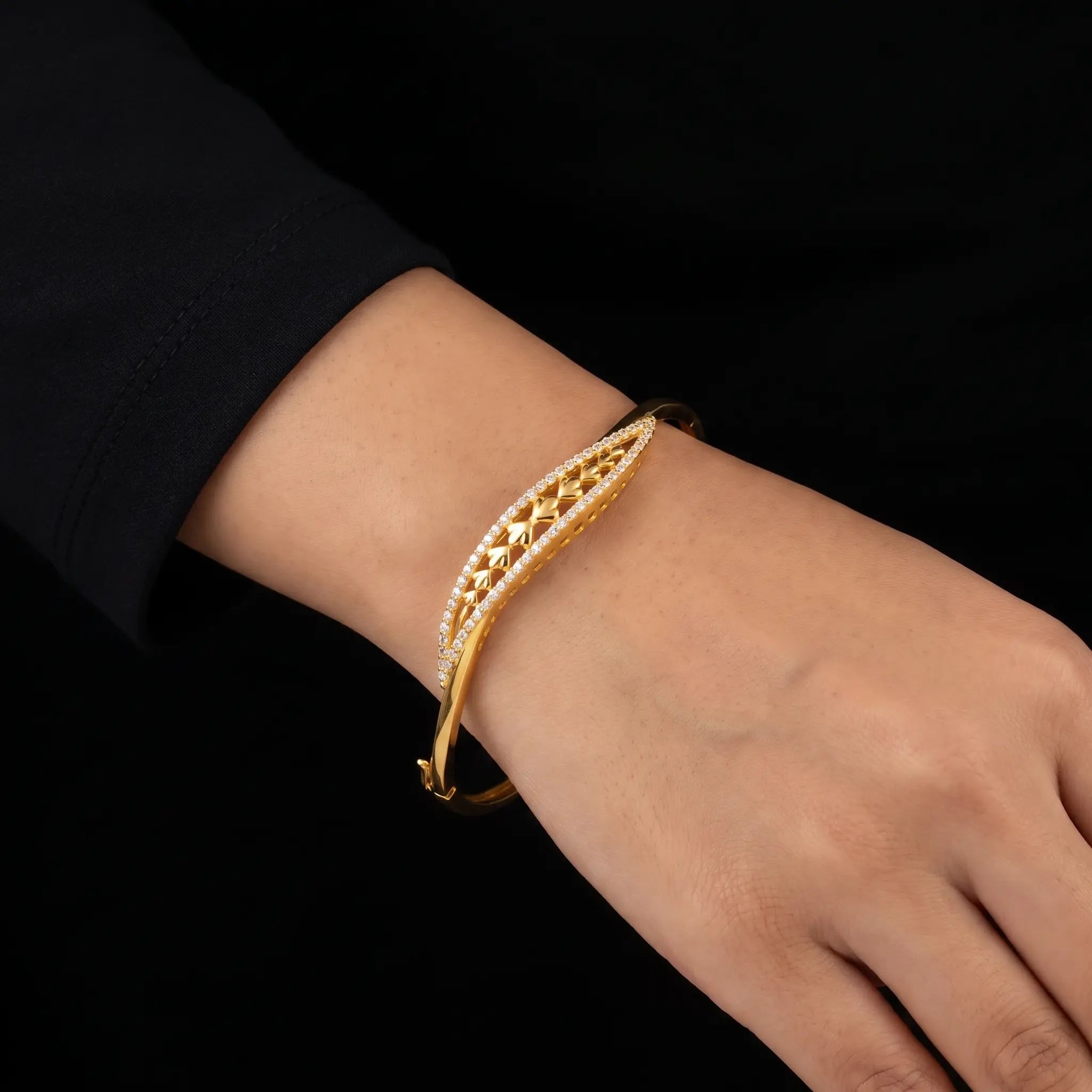 CZ Wave Openwork Wire Stone Bracelet Bangle Gold Layered